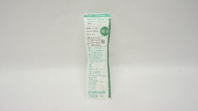 B.Braun 4251131-02 Introcan Safety 3 Closed IV Cath. PUR 18G x 1-1/4 inch (x)