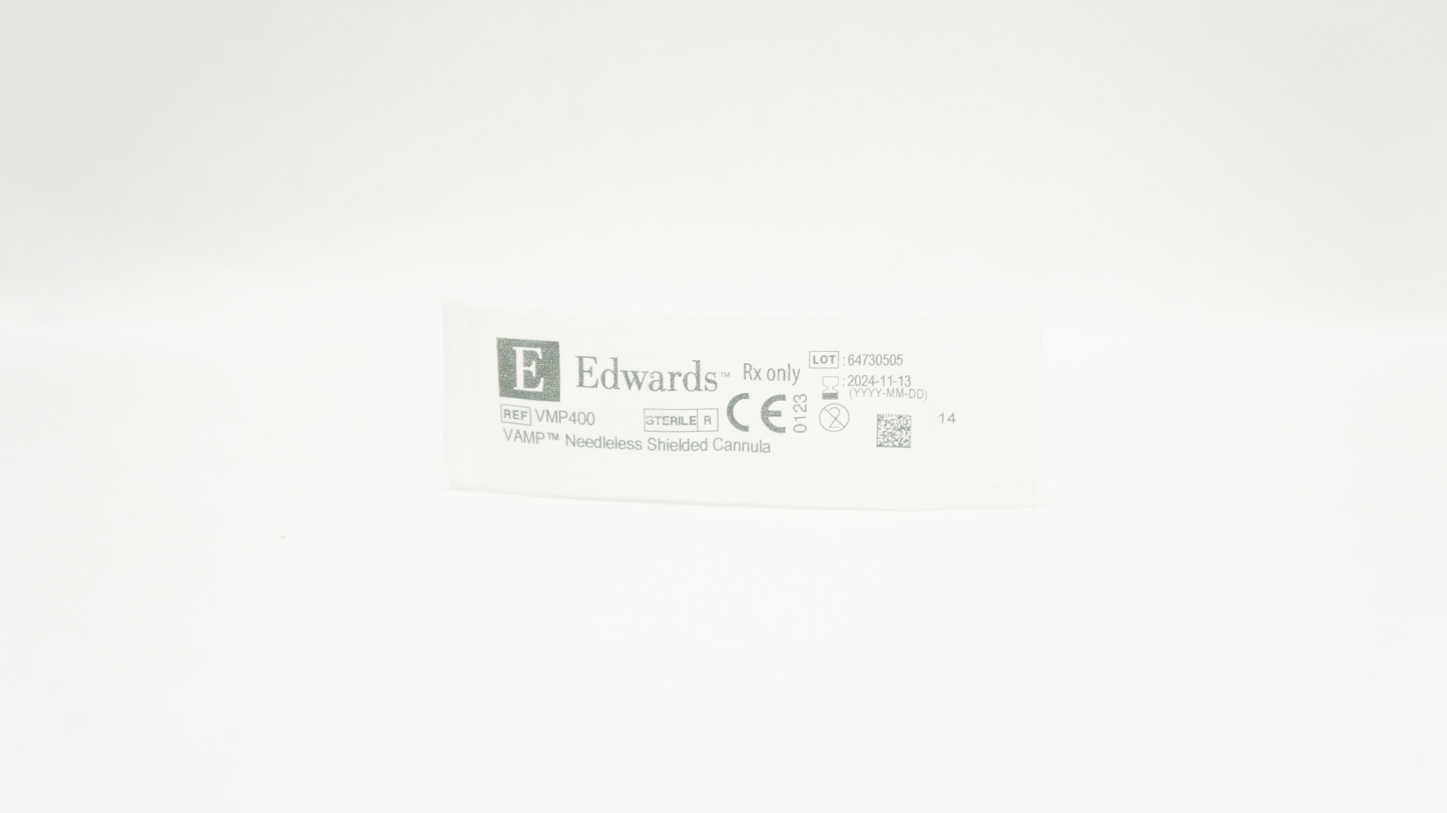 Edwards Lifesciences VMP400 VAMP Ndleless Shielded Cannula