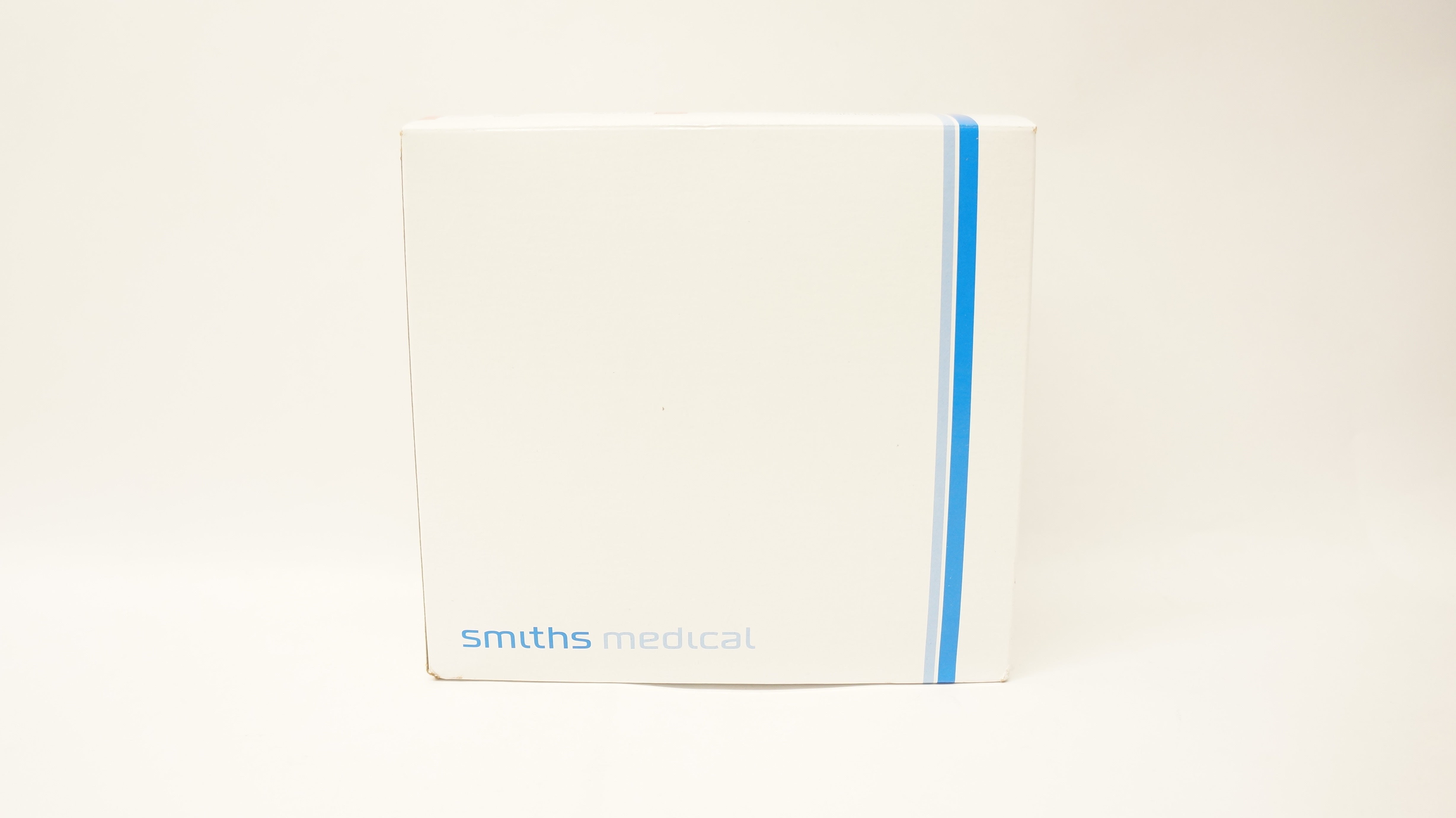 Smith Medical 3266 Jelco ViaValve Safety IV Cath. 20G x 1-1/4inch - Box of 50
