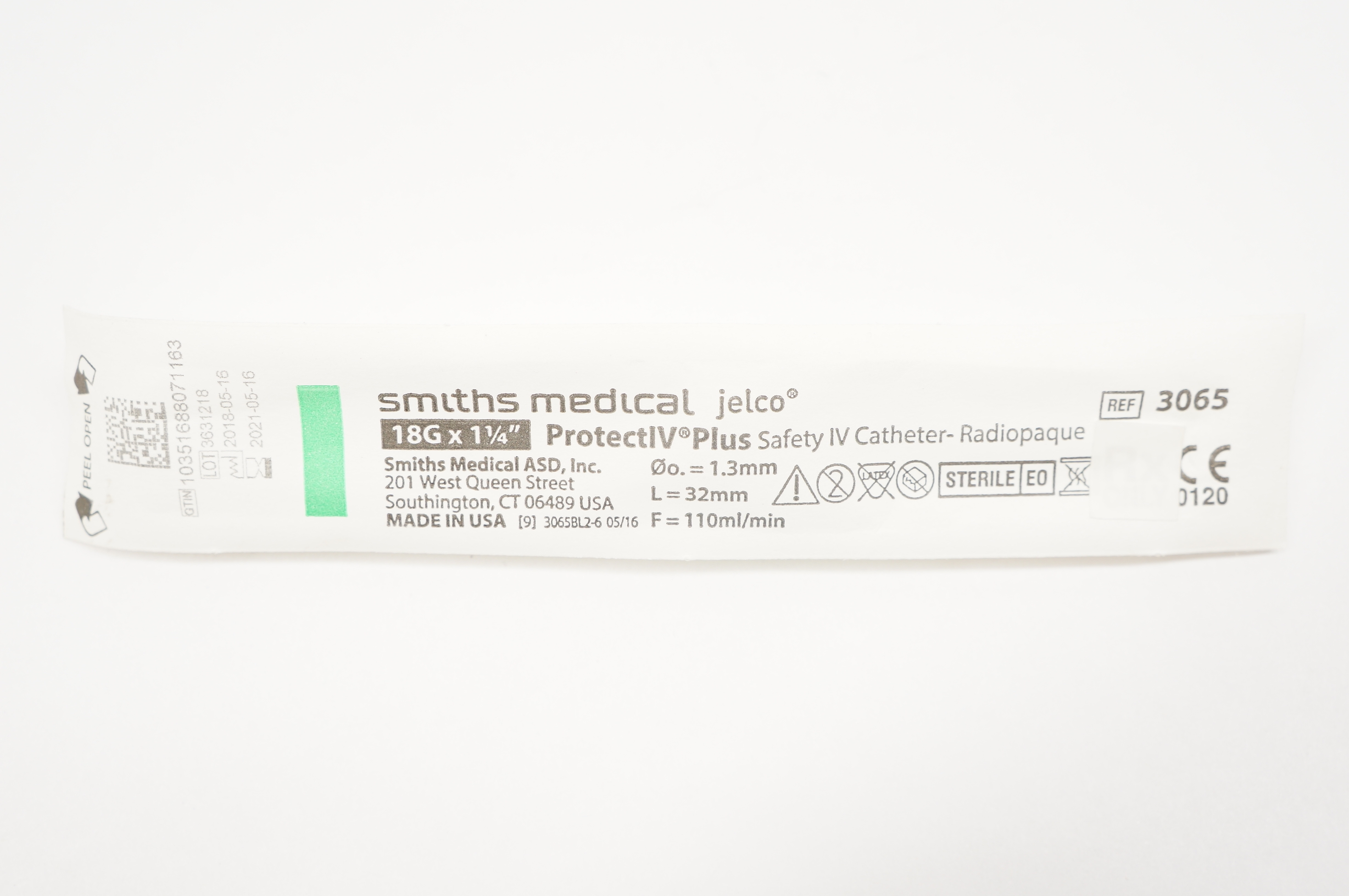 Smiths Medical 3065 ProtectIV Plus Safety IV Cath. 18G x 1-1/4inch