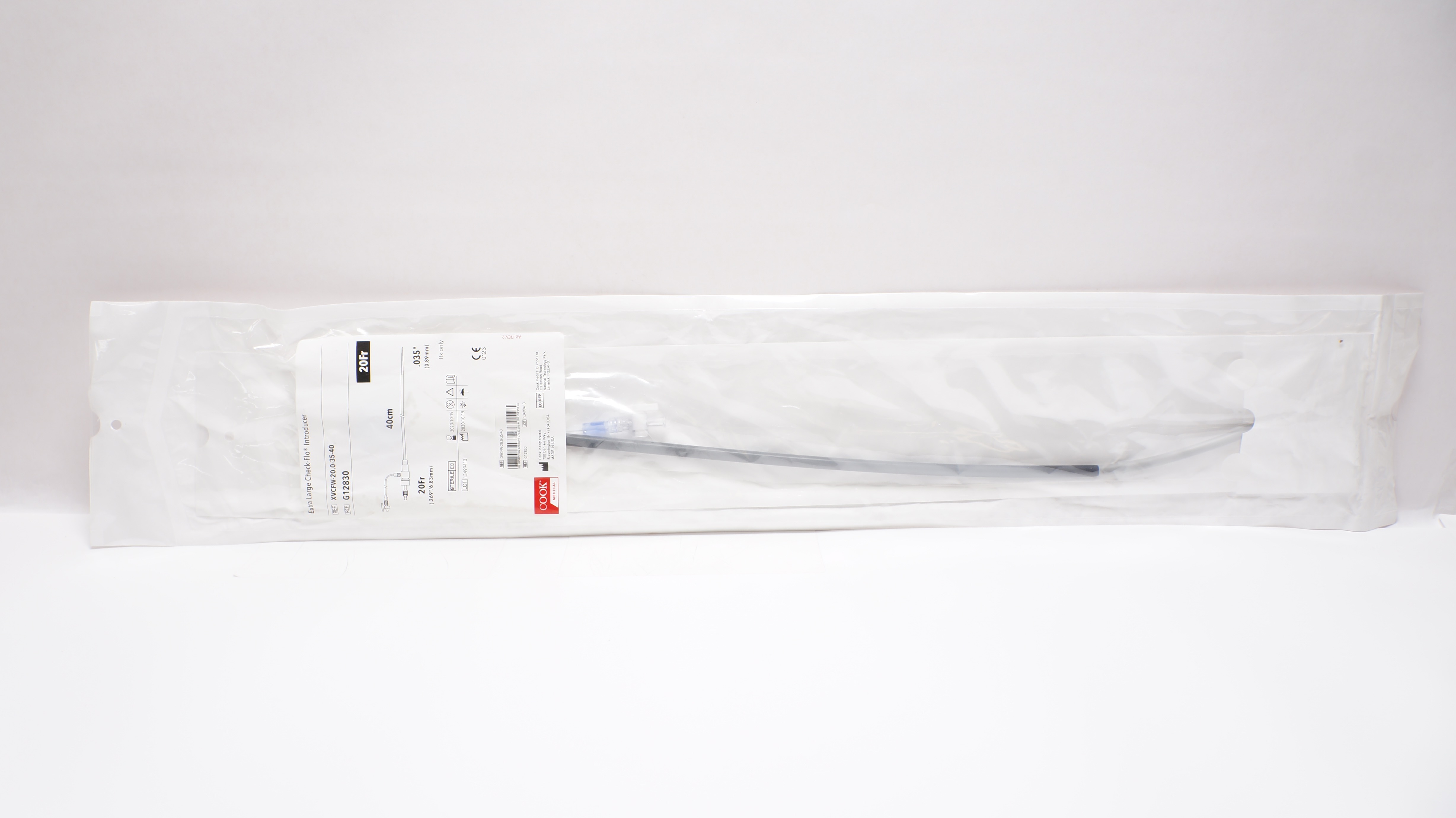 Cook G12830 Extra Large Check-Flo Introducer 20Fr. x 40cm x .035inch (x)