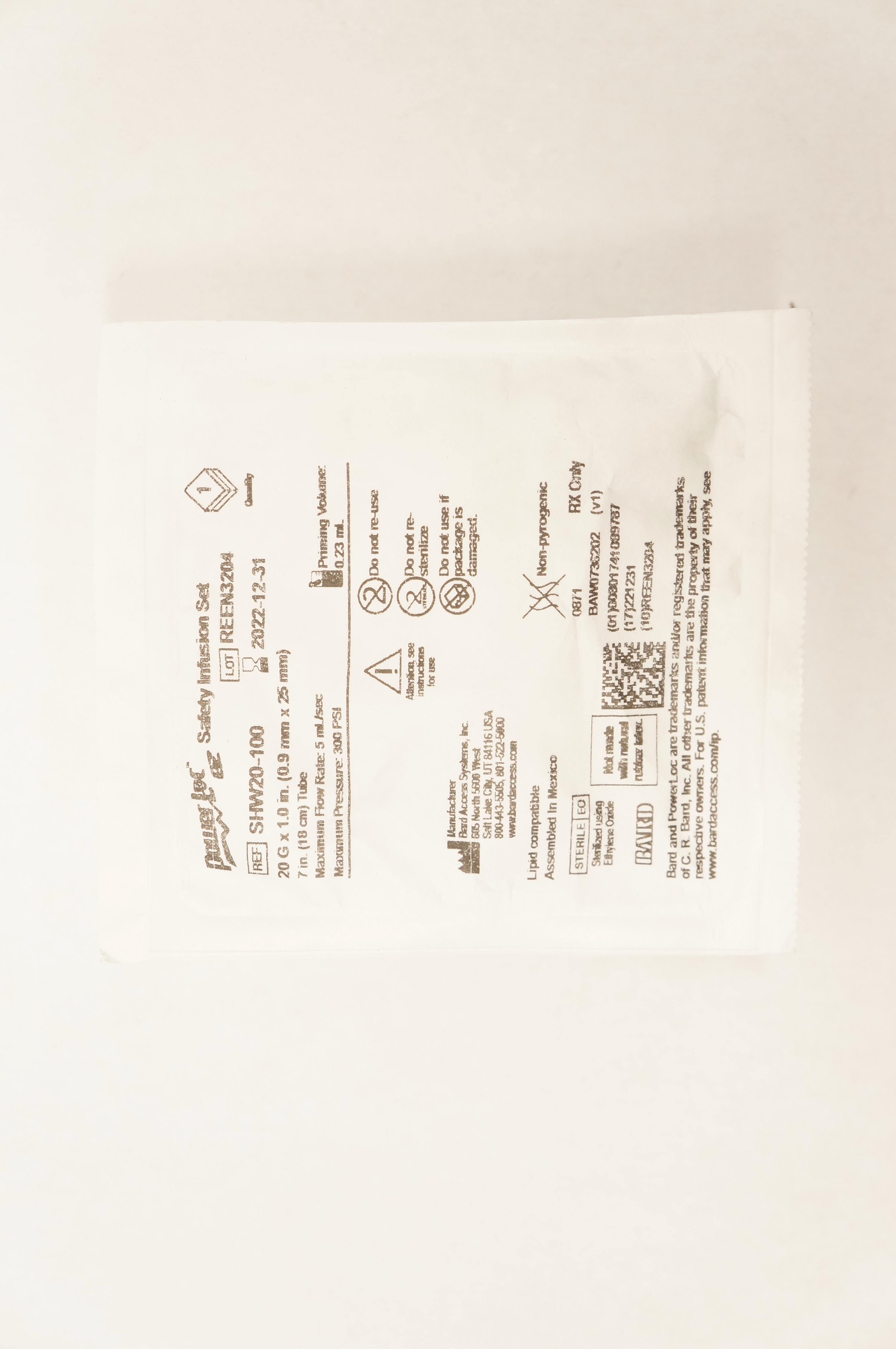 Bard SHW20-100 Power loc Safety Infusion Set 20G x 1.0 inch Priming Vol. 0.23mL