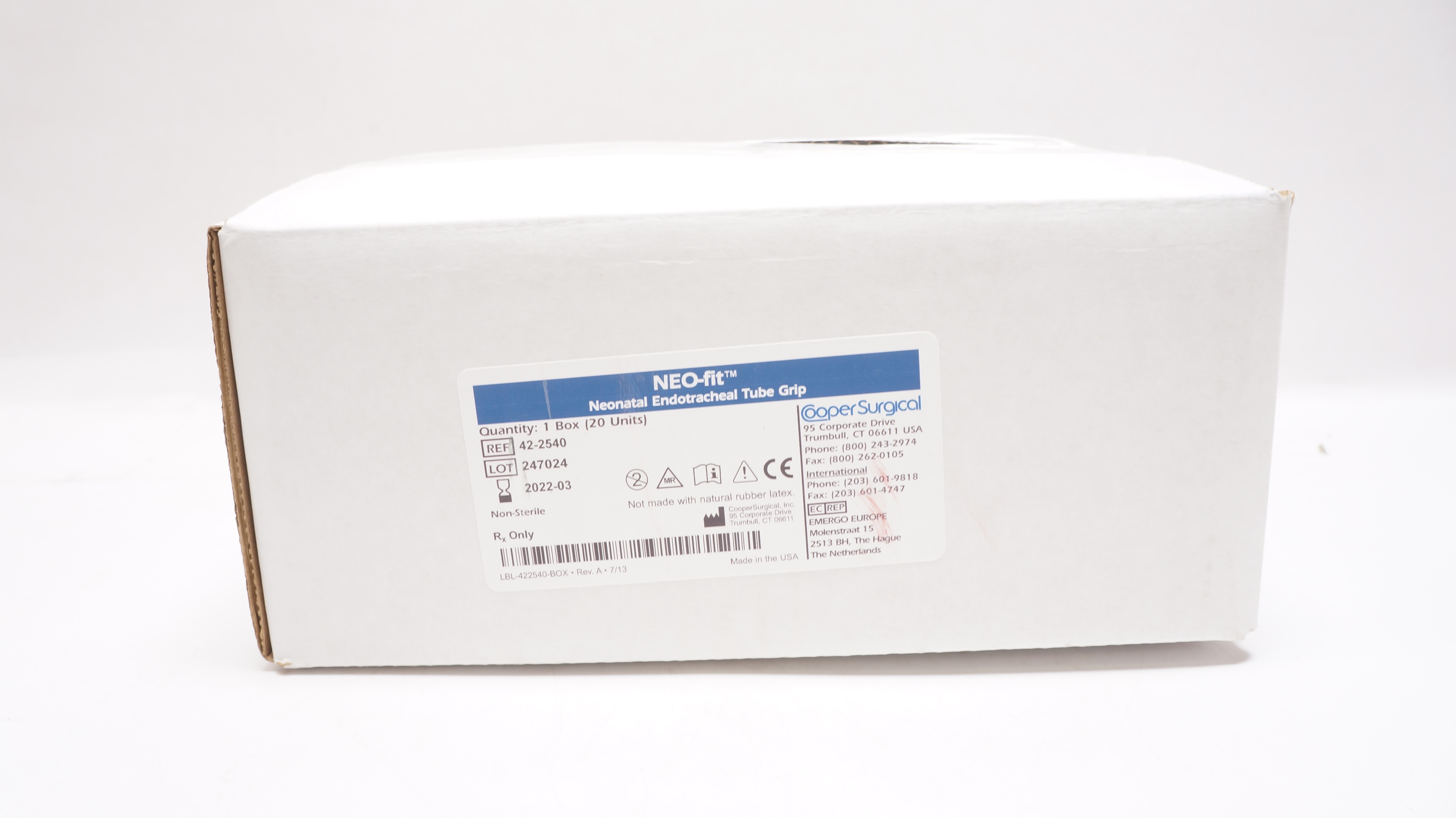 Cooper Surgical 42-2540 NEO-fit Neonatal Endotracheal Tube Grip (x) - Box of 20