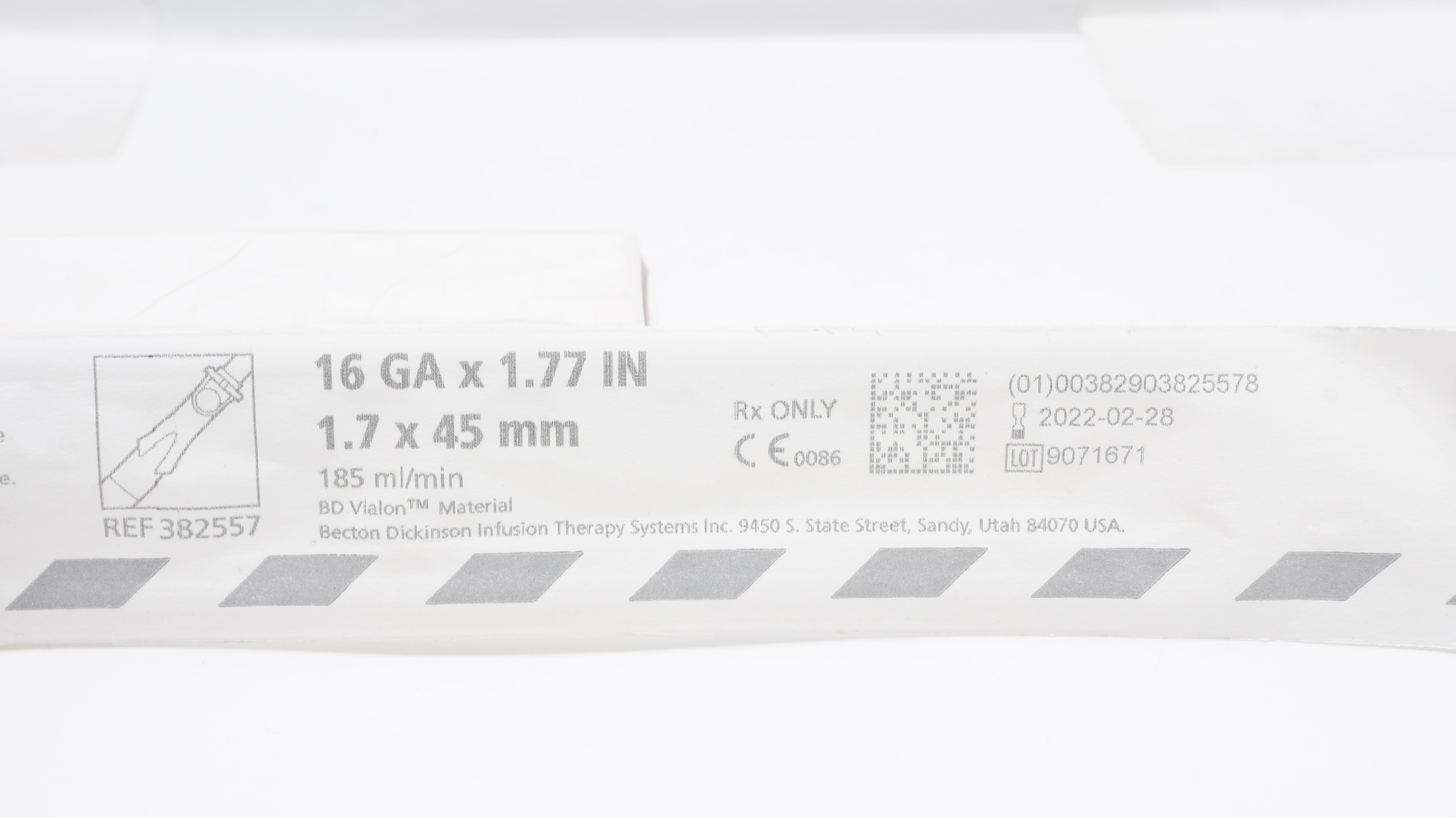 BD 382557 Insyte Autoguard BC Shielded IV Cath. 16GA x 1.77inch 185ml/min (x)
