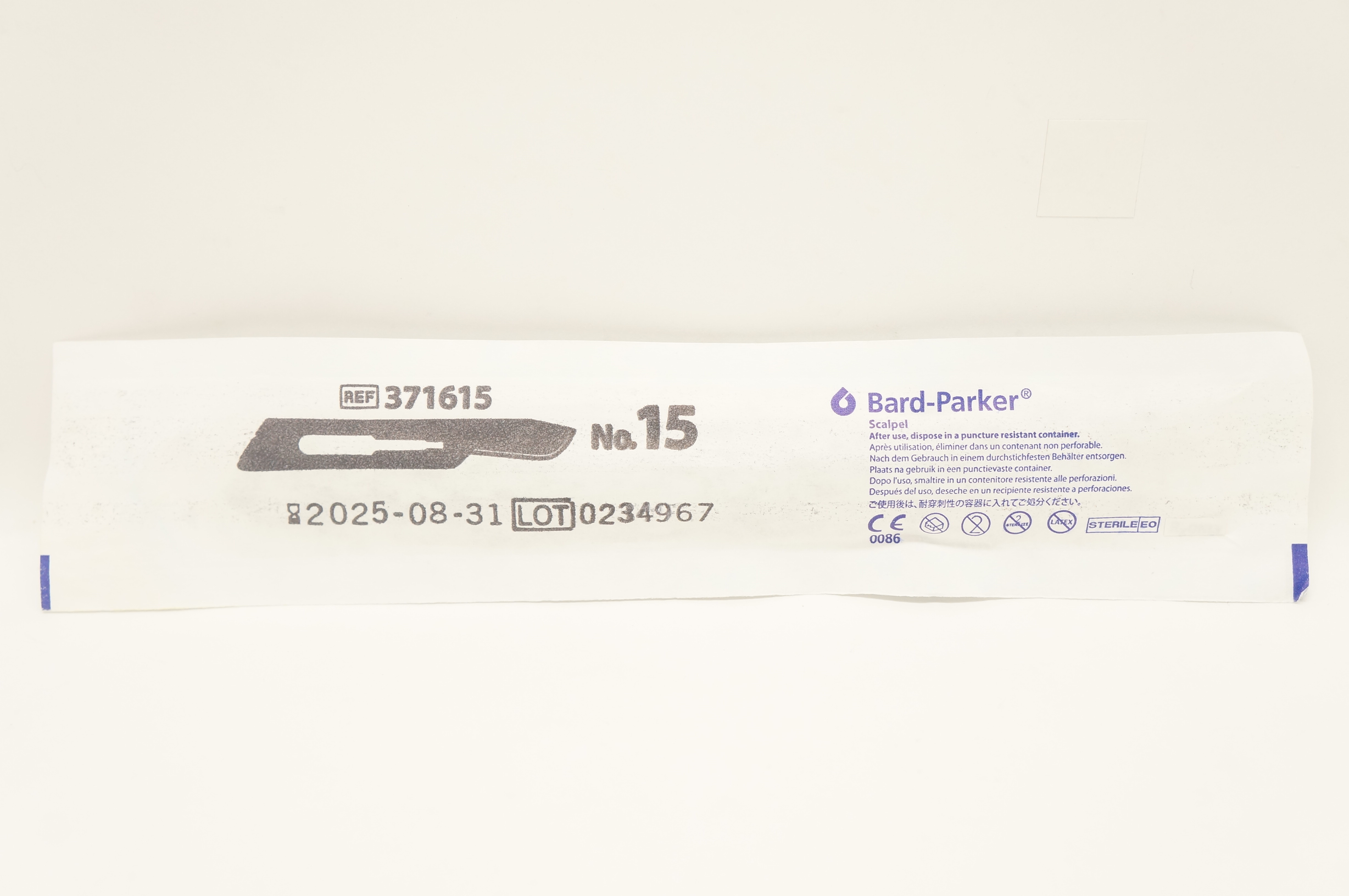 Aspen 371615 Bard-Parker Scalpel Stainless Steel Surgical Blade N15