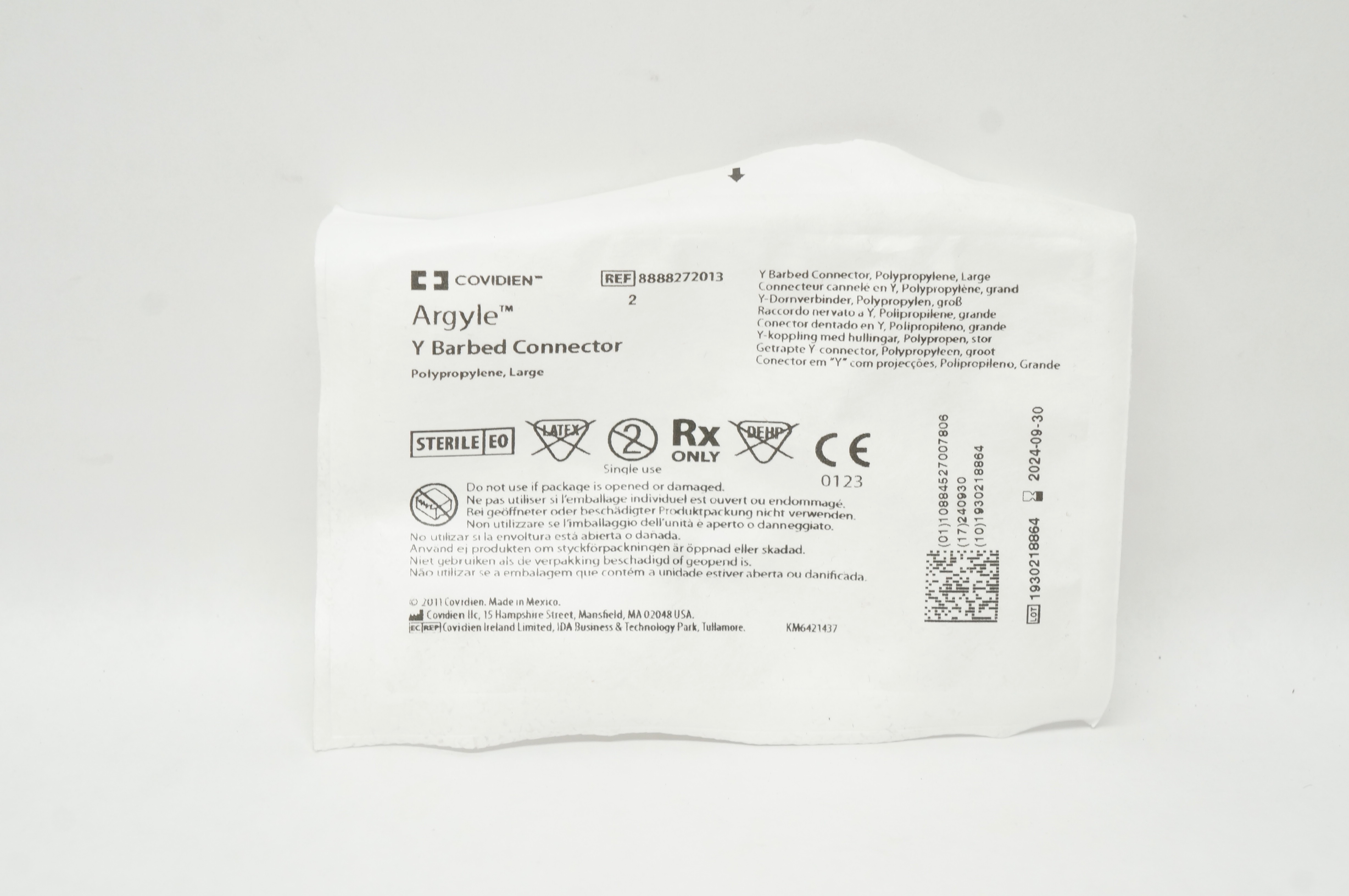 Covidien 8888272013 Argyle Y Barbed Connector Polypropylene, Large