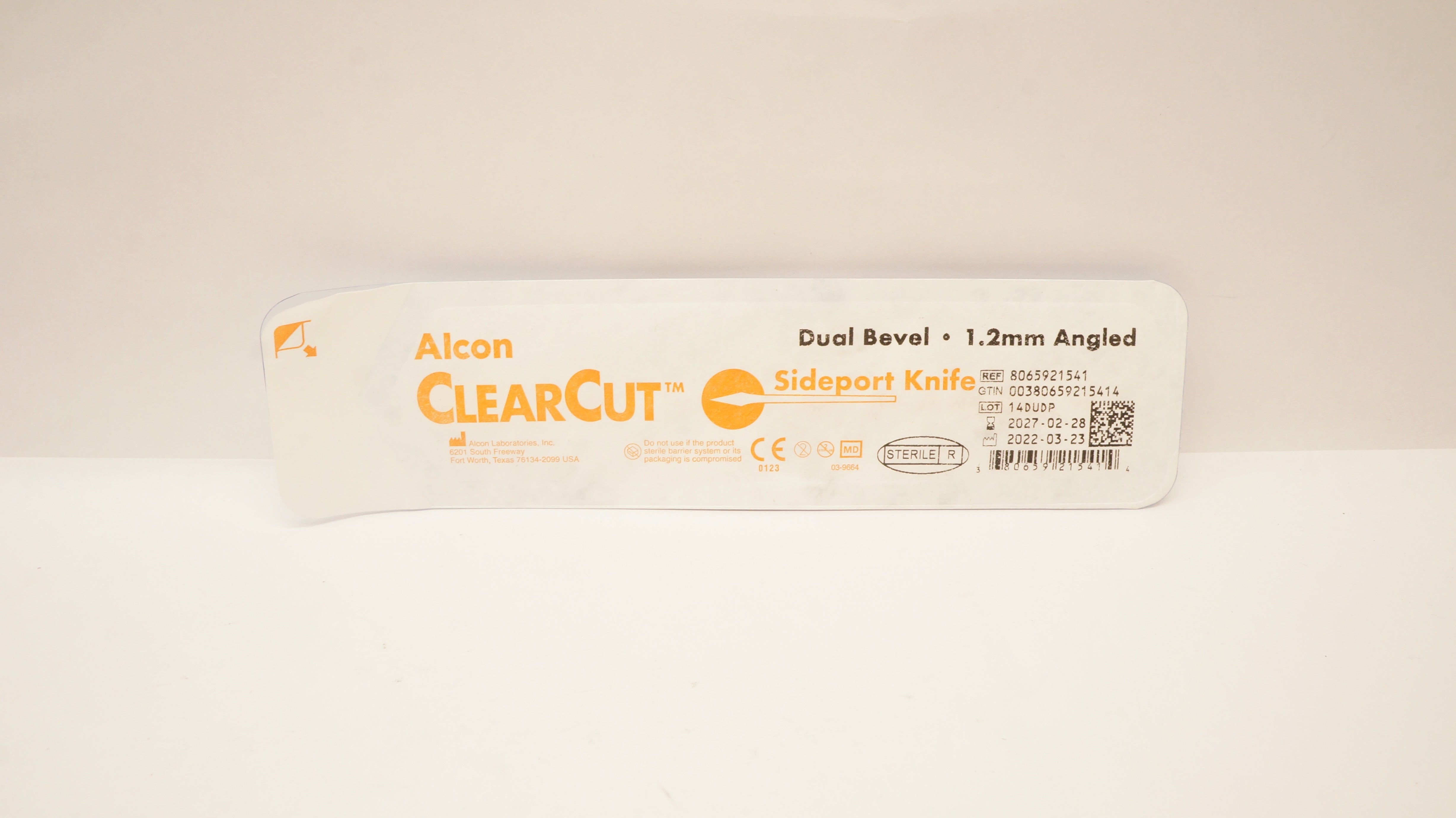 Alcon 8065921541 ClearCut Dual Bevel SidePort Knife 1.2mm Angled
