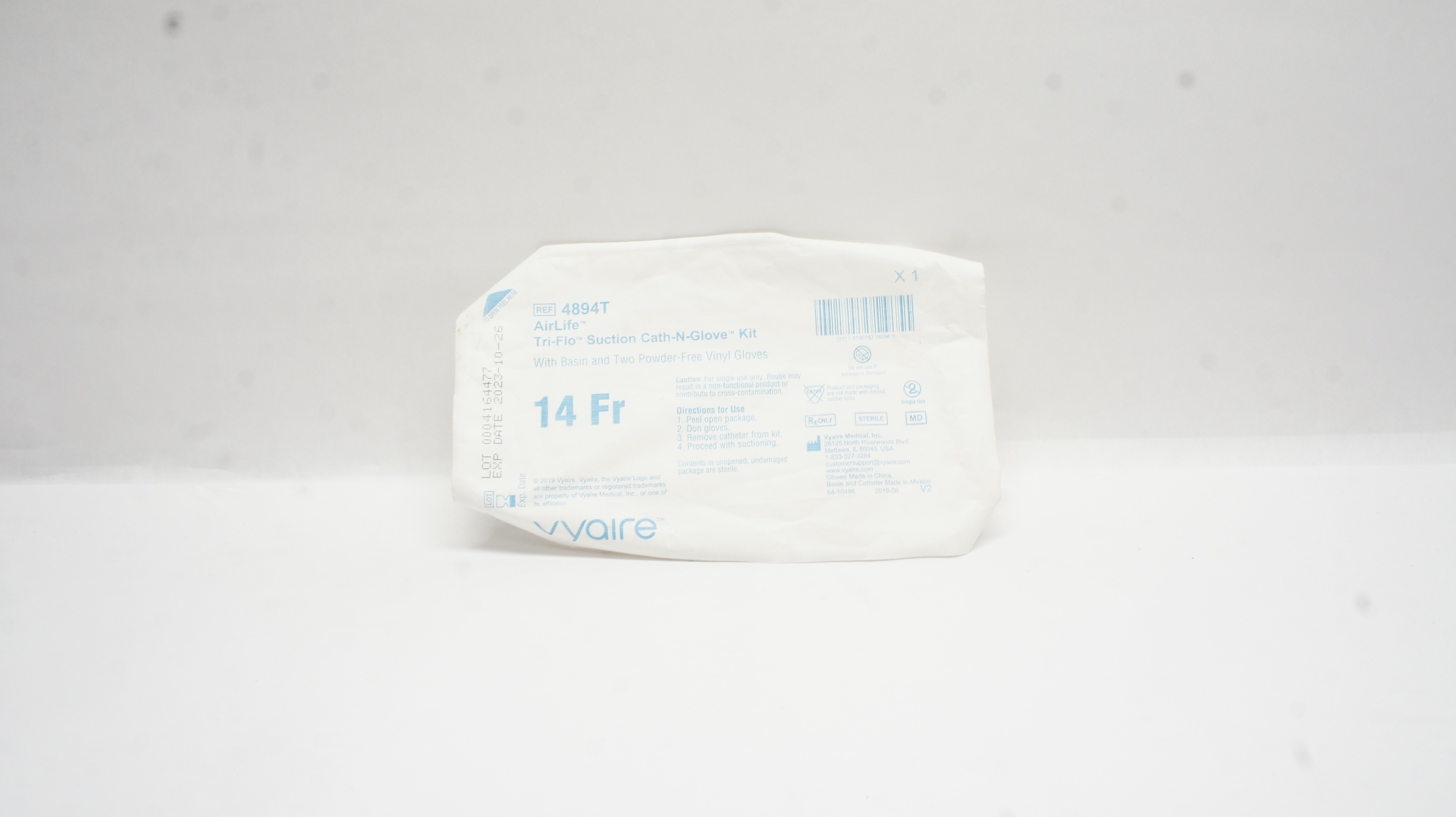 Vyaire 4894T AirLife Tri-Flo Suction Cath-N-Glove Kit with Basin & Gloves 14Fr