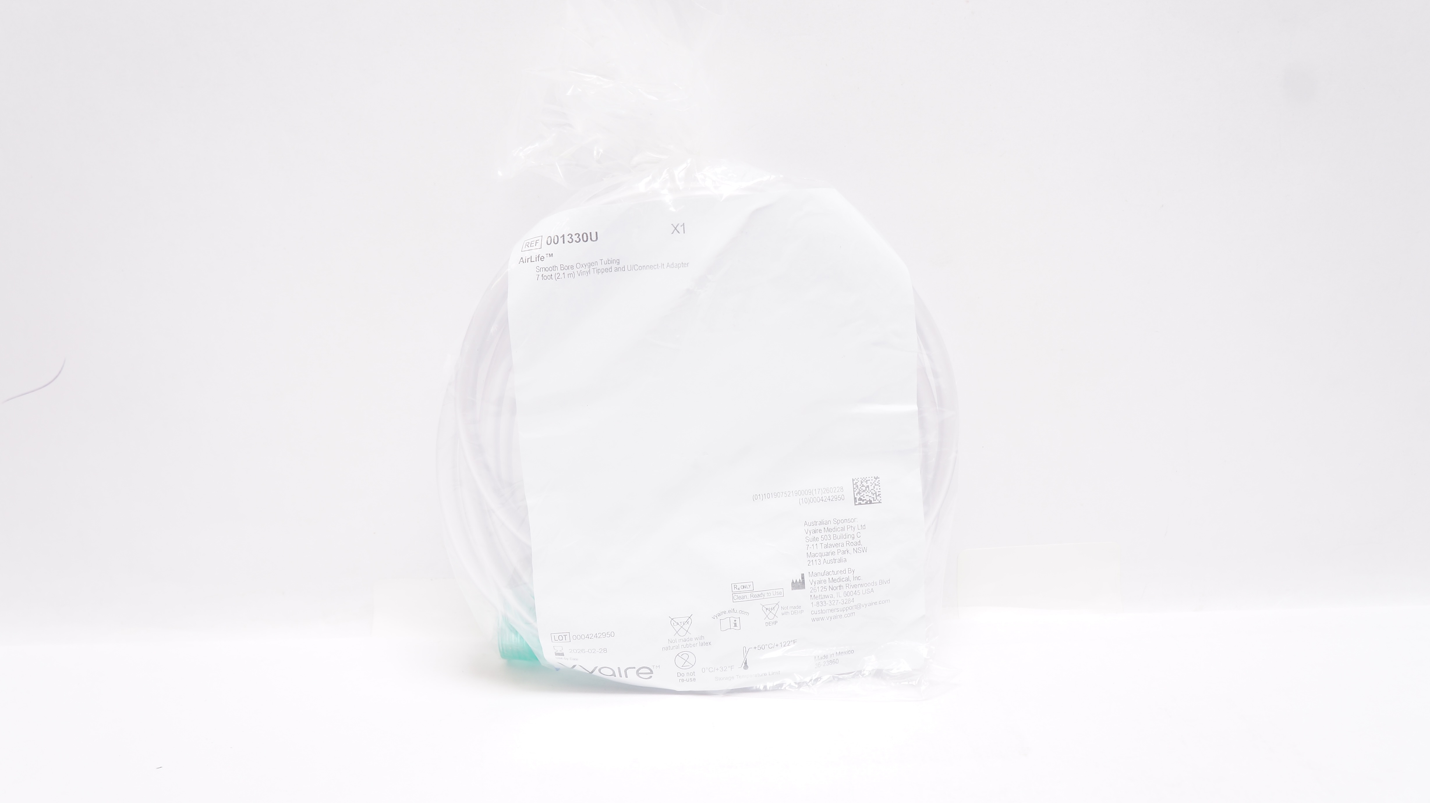 Vyaire 001330U AirLife Smooth Bore Oxygen Tubing, Vinyl Tipped and Adapter 7ft.