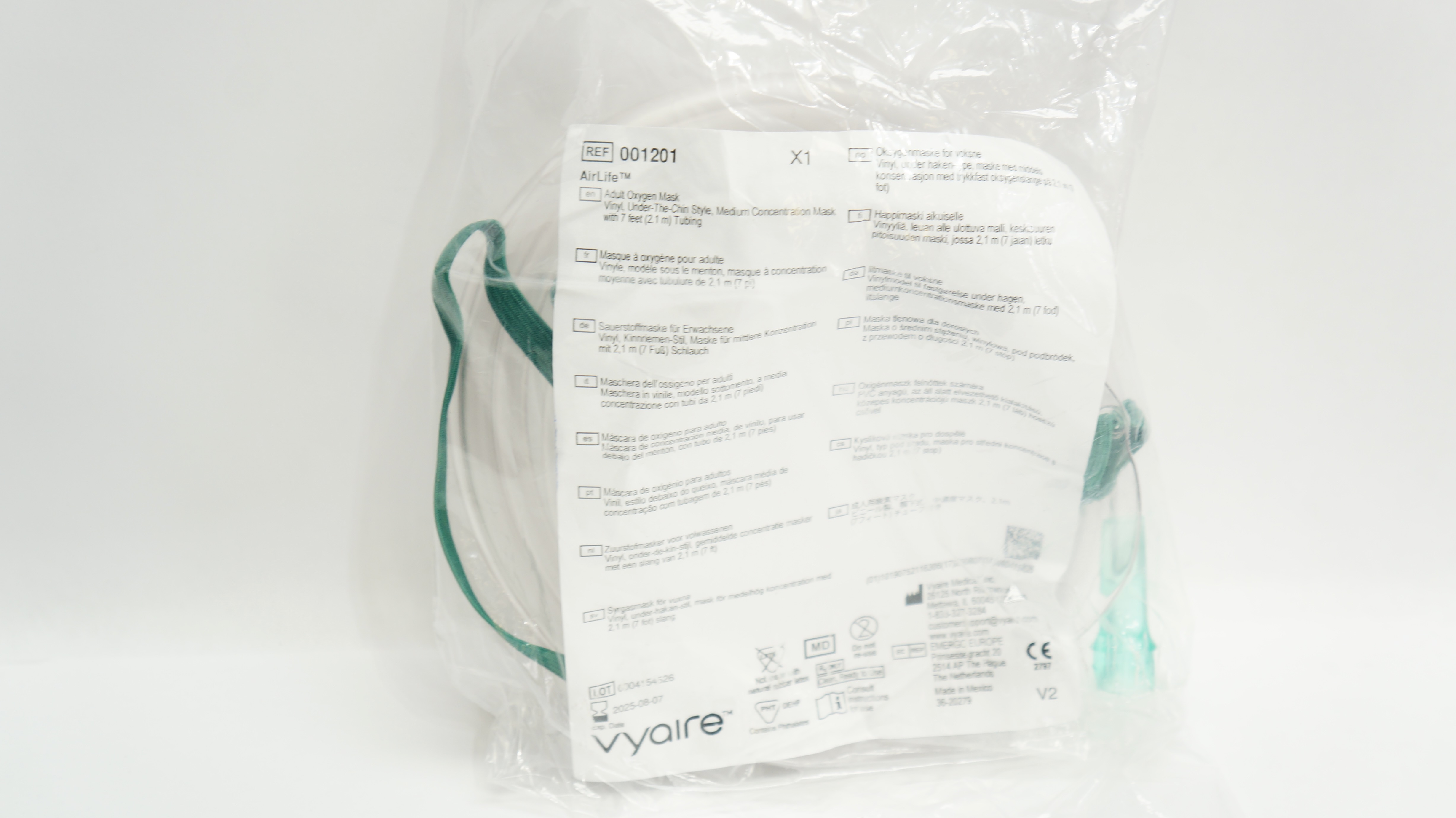 Vyaire 001201 AirLife Adult Oxygen Mask Vinyl, with Tubing 7ft.