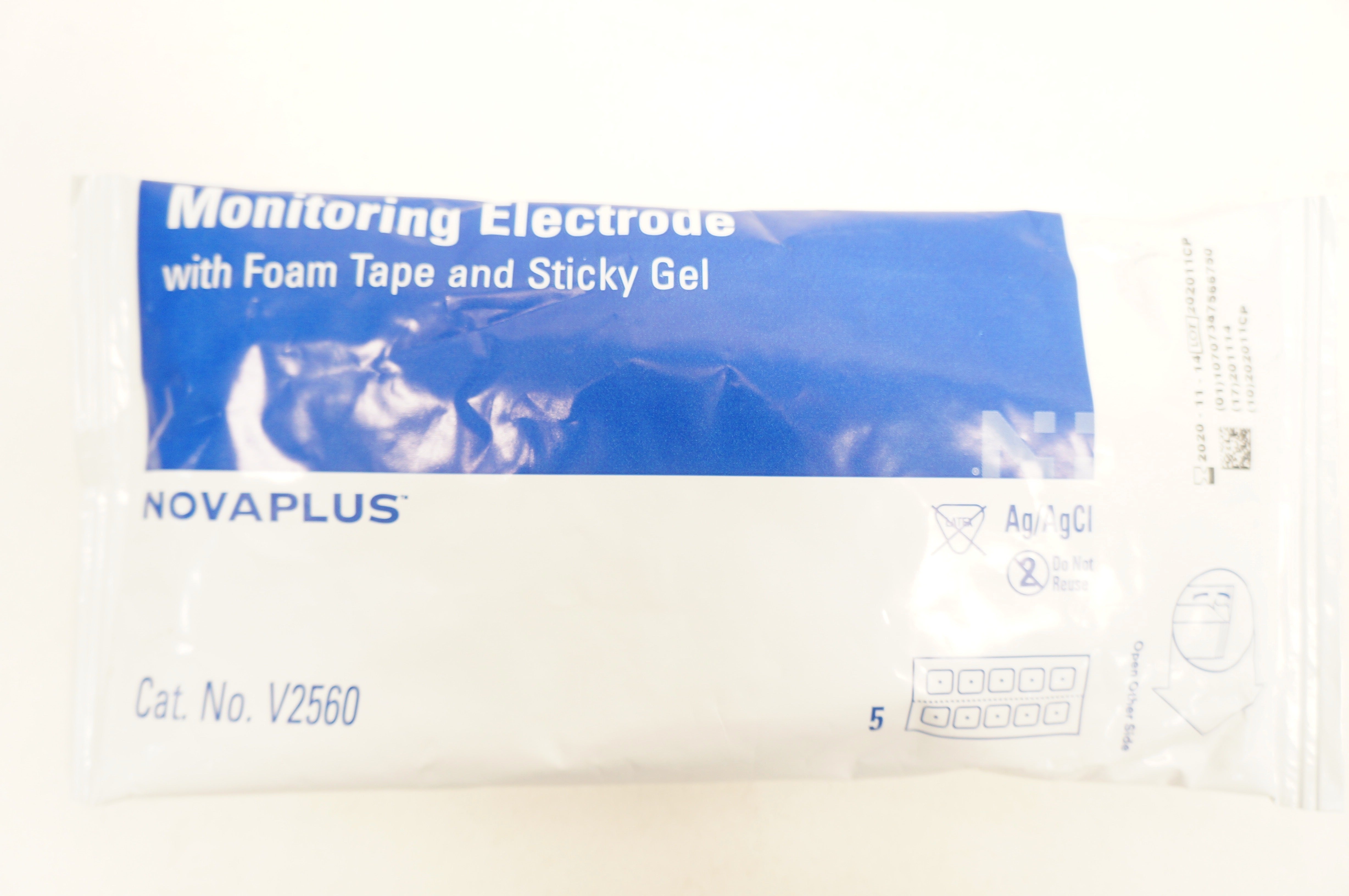 3M V2560 Novaplus Monitoring Electrode w/Foam Tape and Sticky Gel - Pack of 5(x)