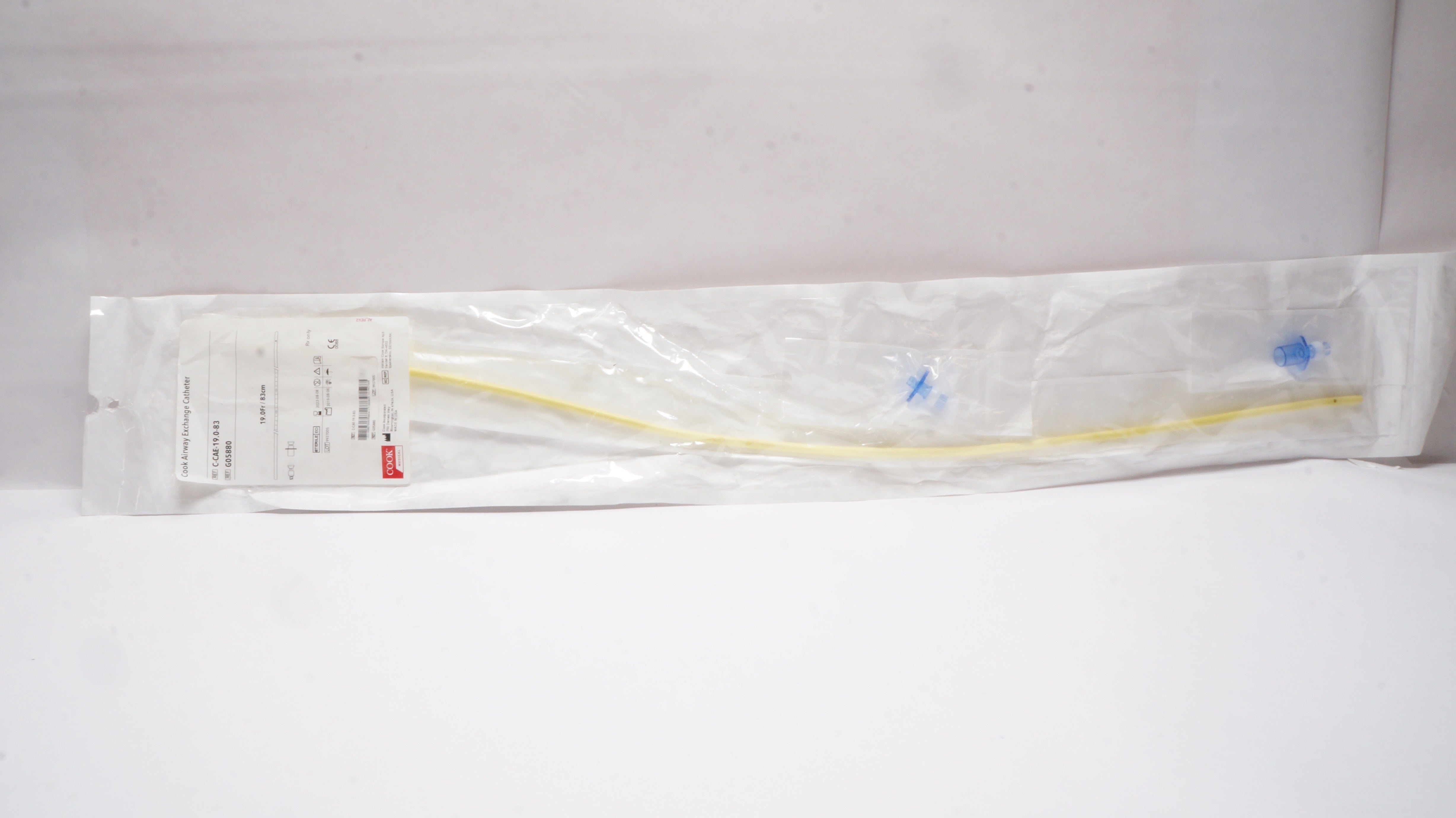 Cook Medical G05880 Cook Airway Exchange Cath. 19.0Fr x 83cm (x)
