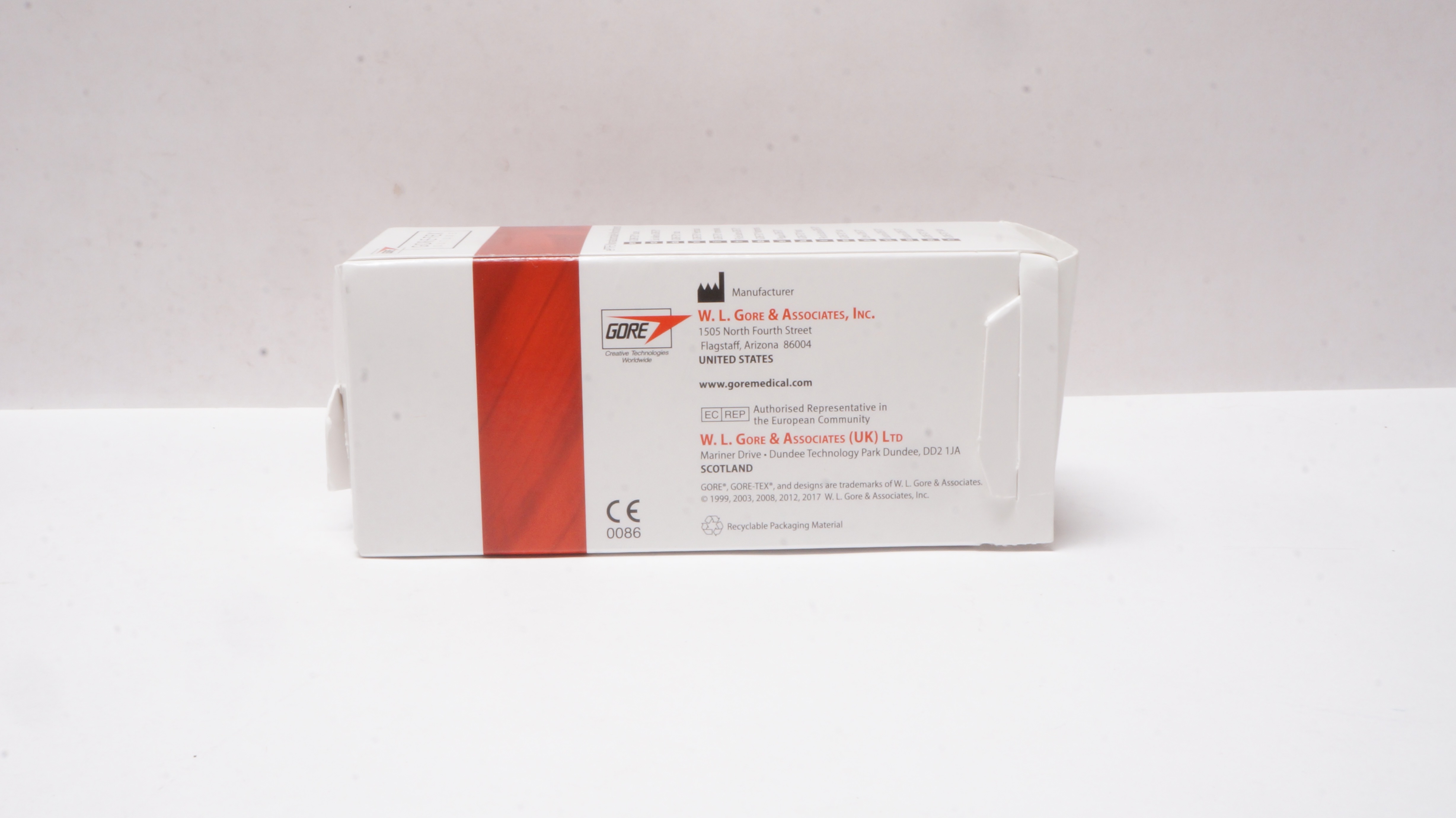 雑誌　TISSUE No.3 zebra-800033-840-ymcko-color-