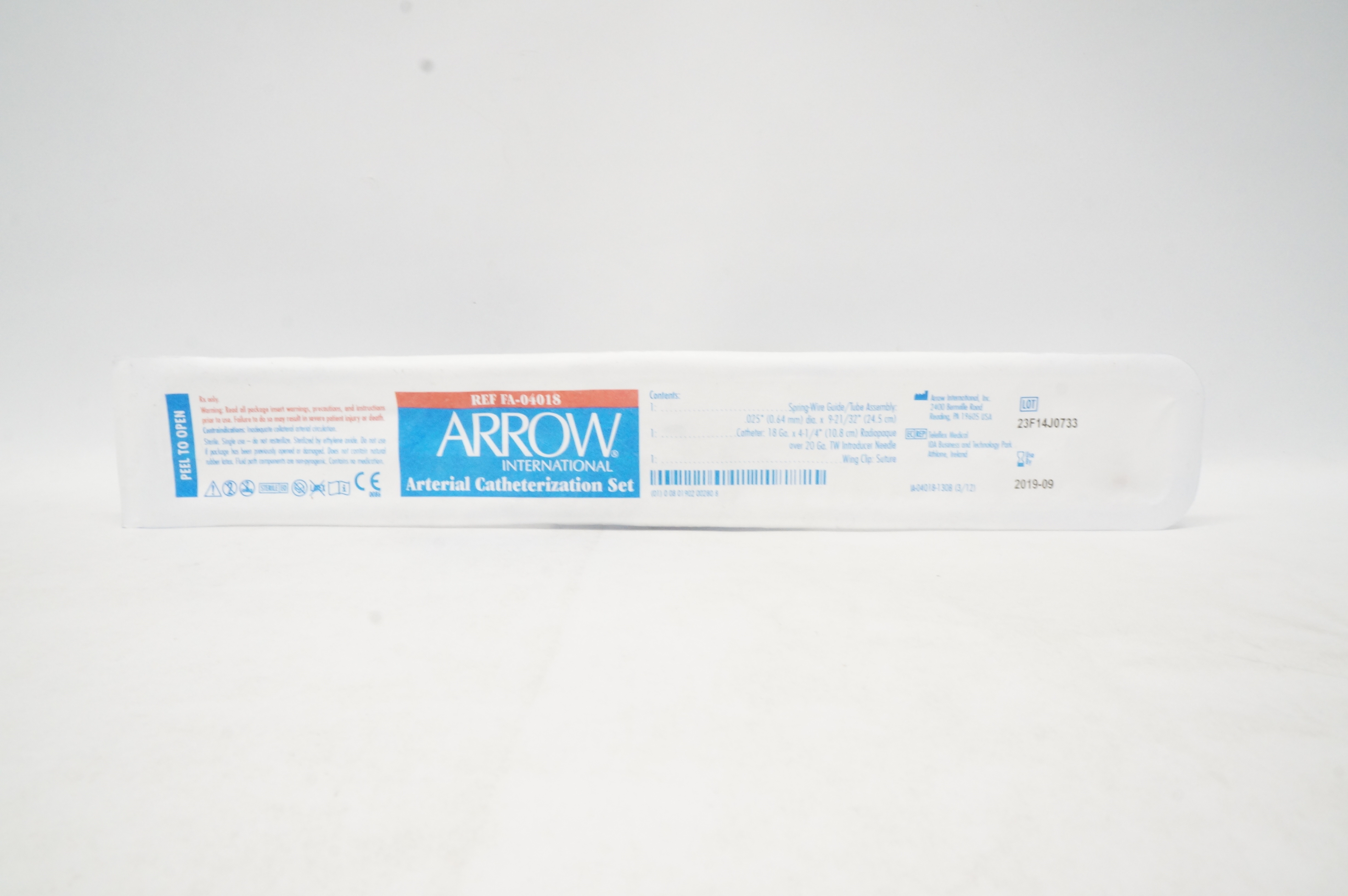 Arrow FA-04018  Arterial Catheterization Set  18Ga x 4 1/4 inch (x)