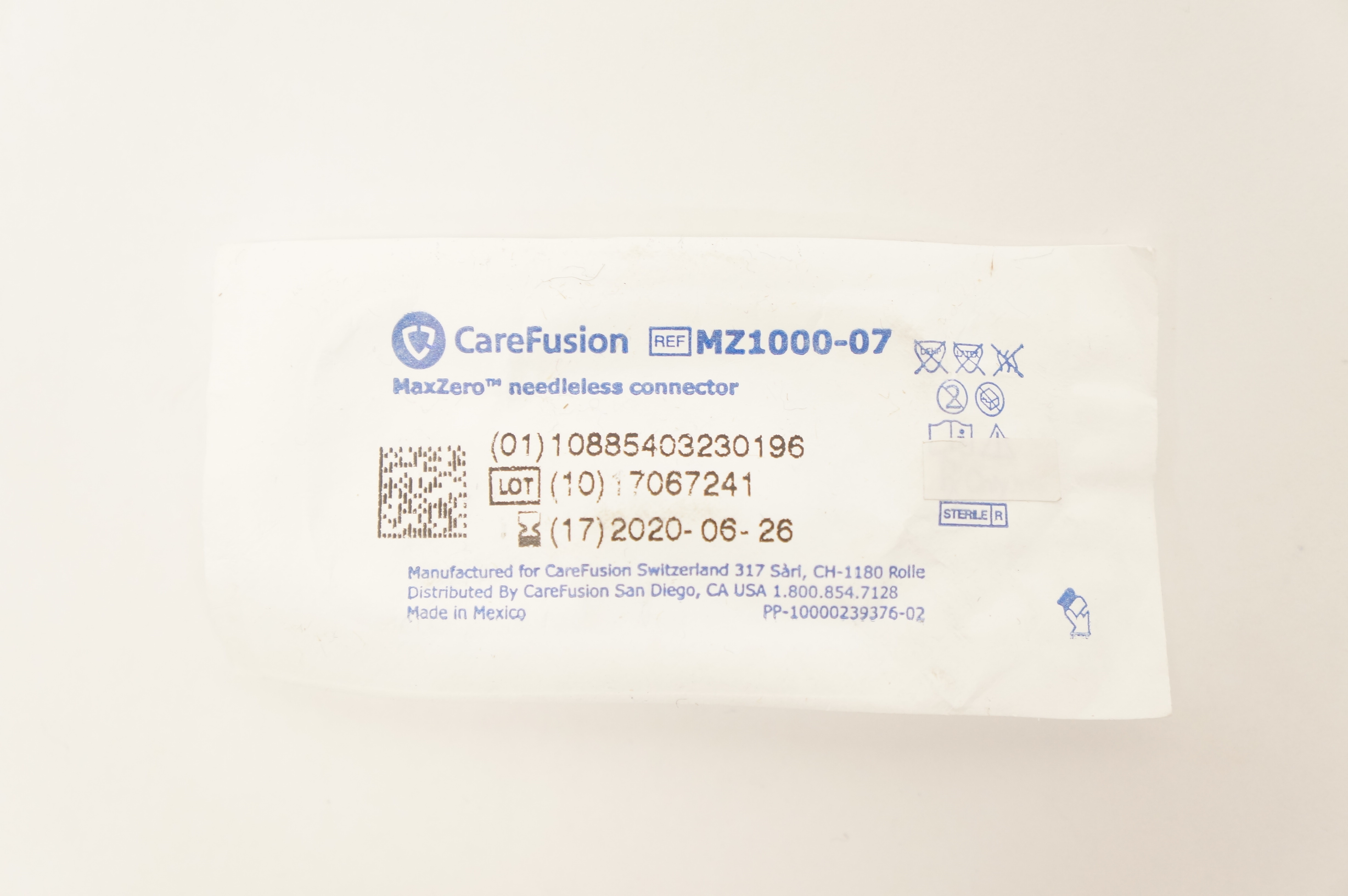 CareFusion MZ1000-07 MaxZero Ndleless Connector (x)