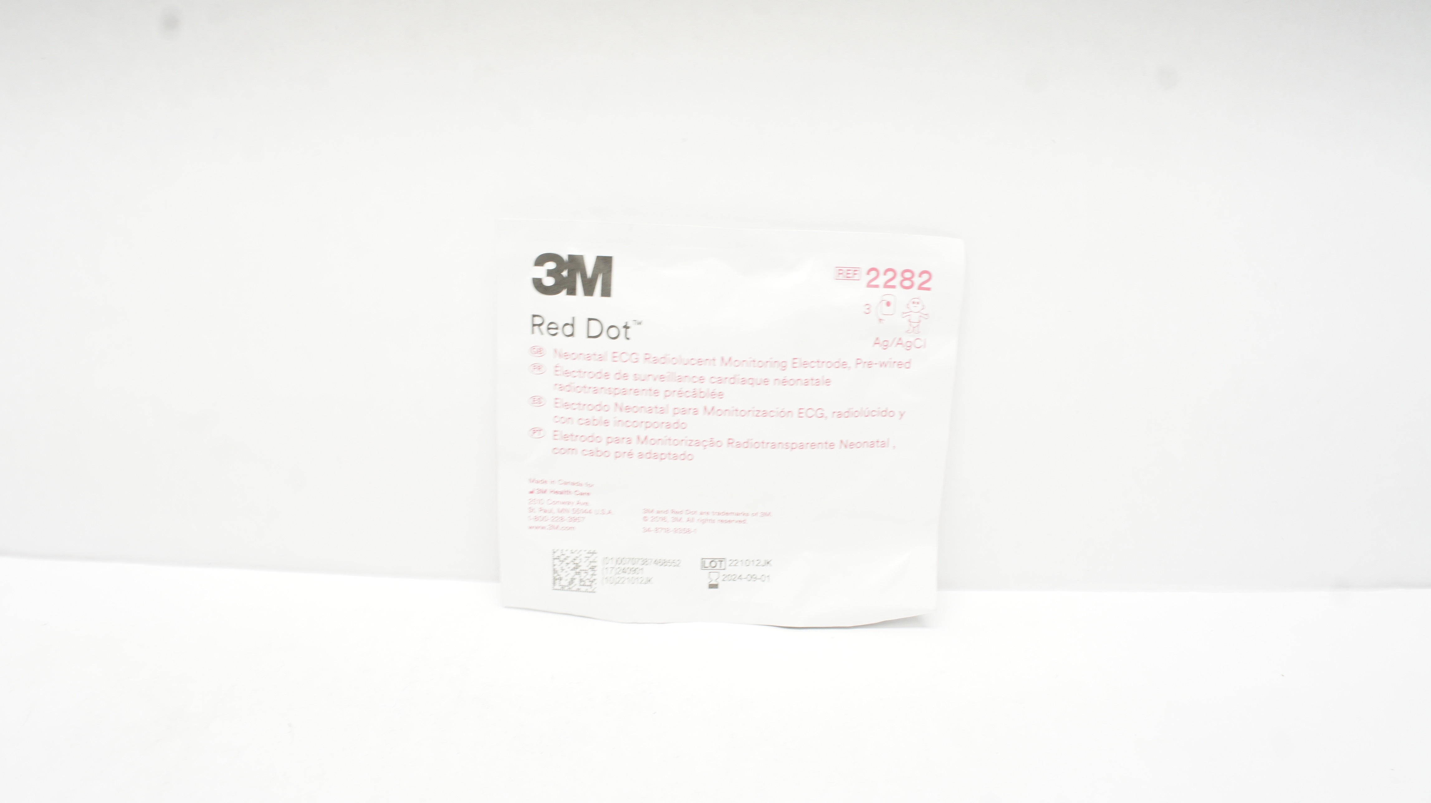 3M 2282 Red Dot Neonatal ECG Radiolucent Monitoring Electrode - Pack of 3
