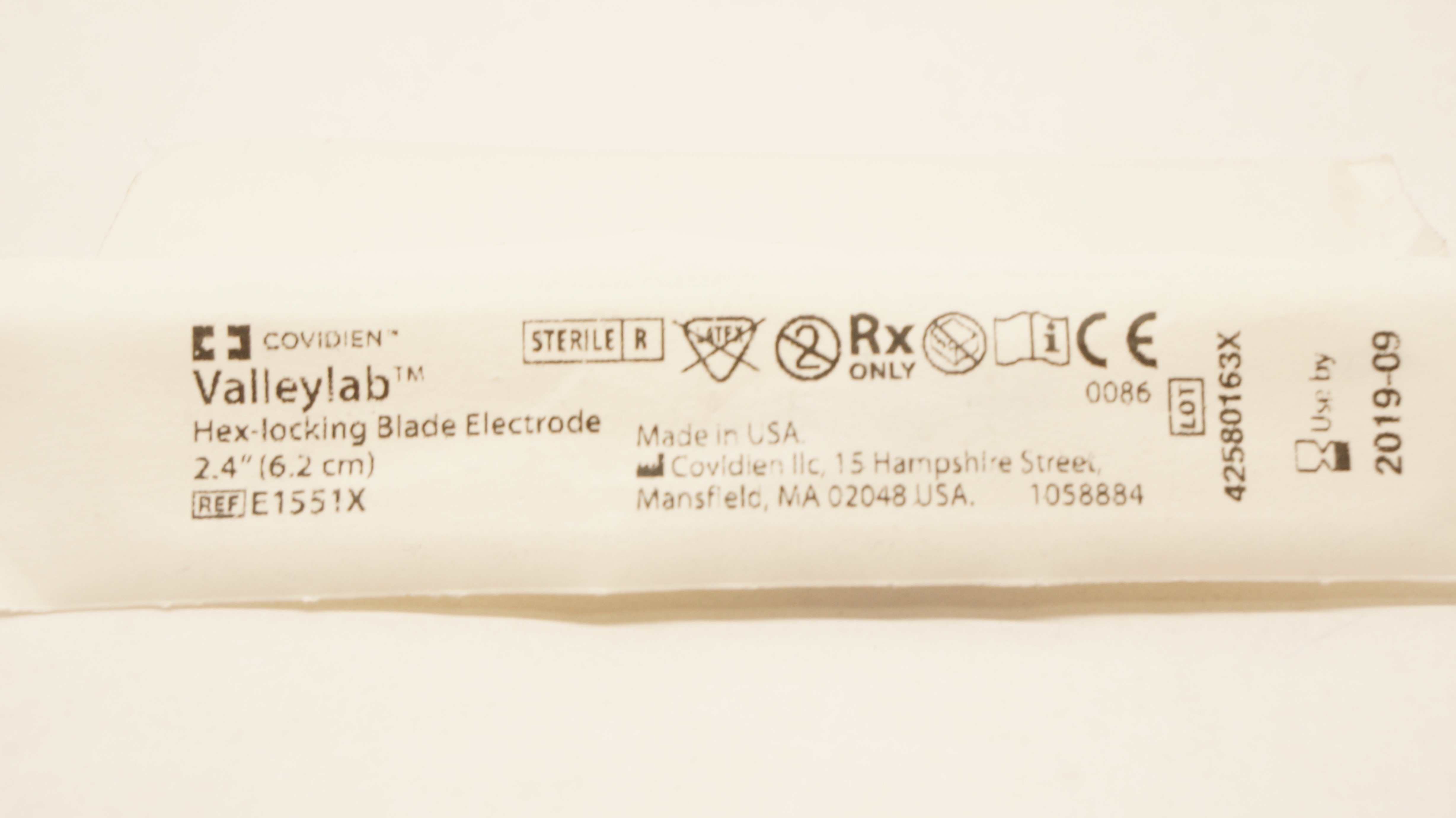Covidien E1551X Valleylab Hex-Locking Blade Electrode 2.4inch (x)