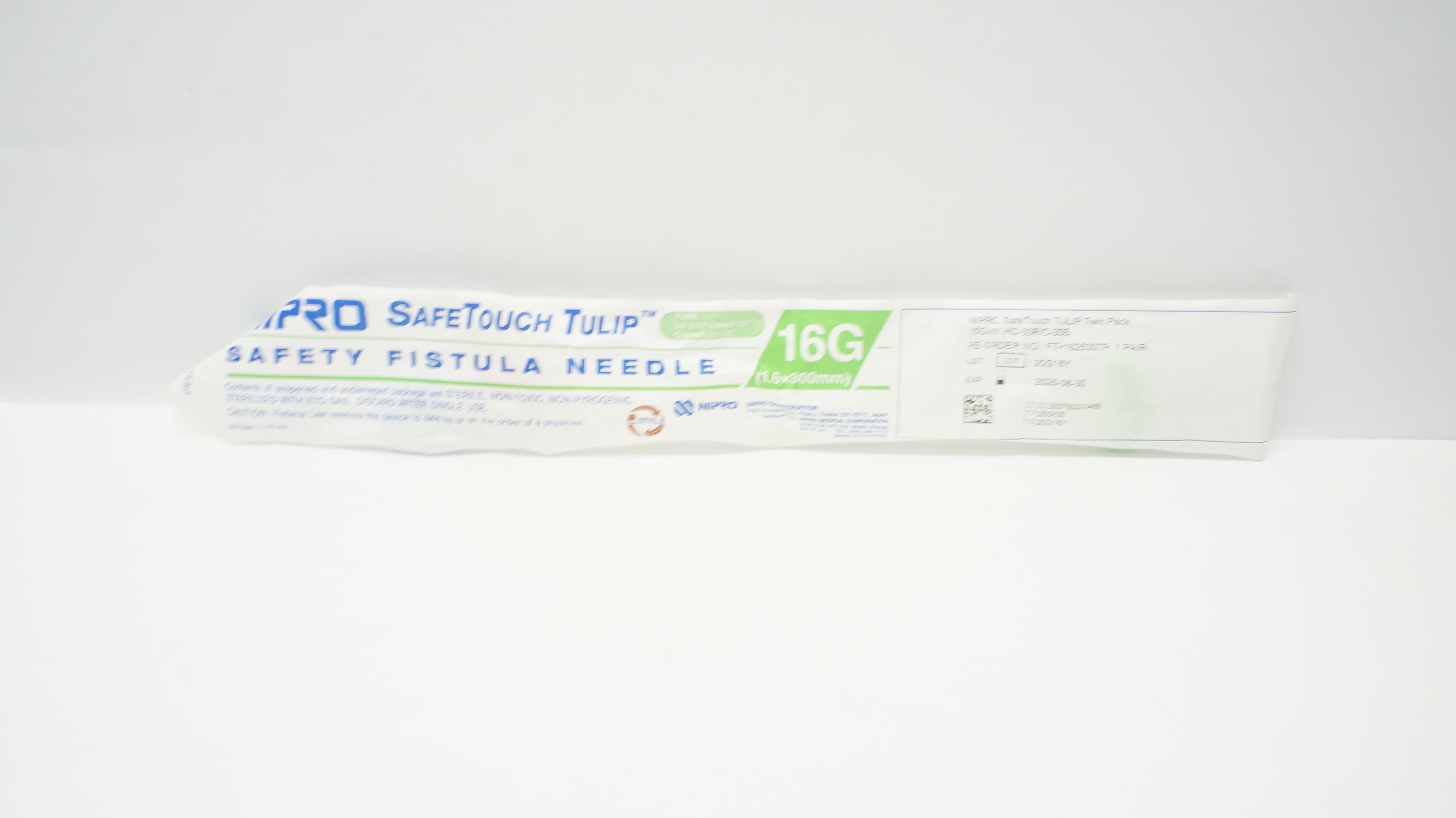Nipro Medical FT+162530TP SafeTouch Tulip Twin PackHC-30R/C-30B 16G x 1inch (x)