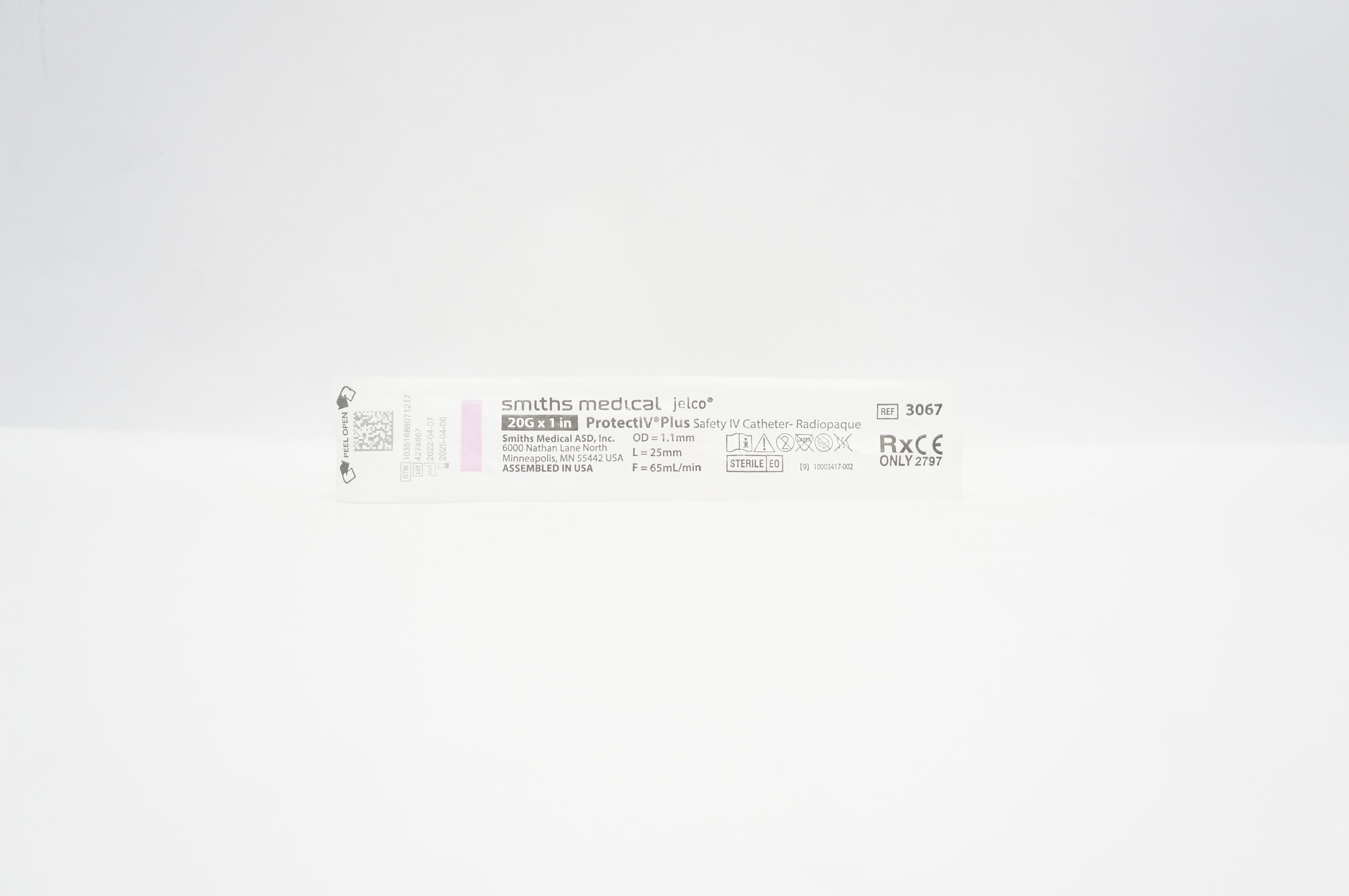Smiths Medical 3067 Protect IV Plus Safety Cath. Radiopaque 20G x 1inch