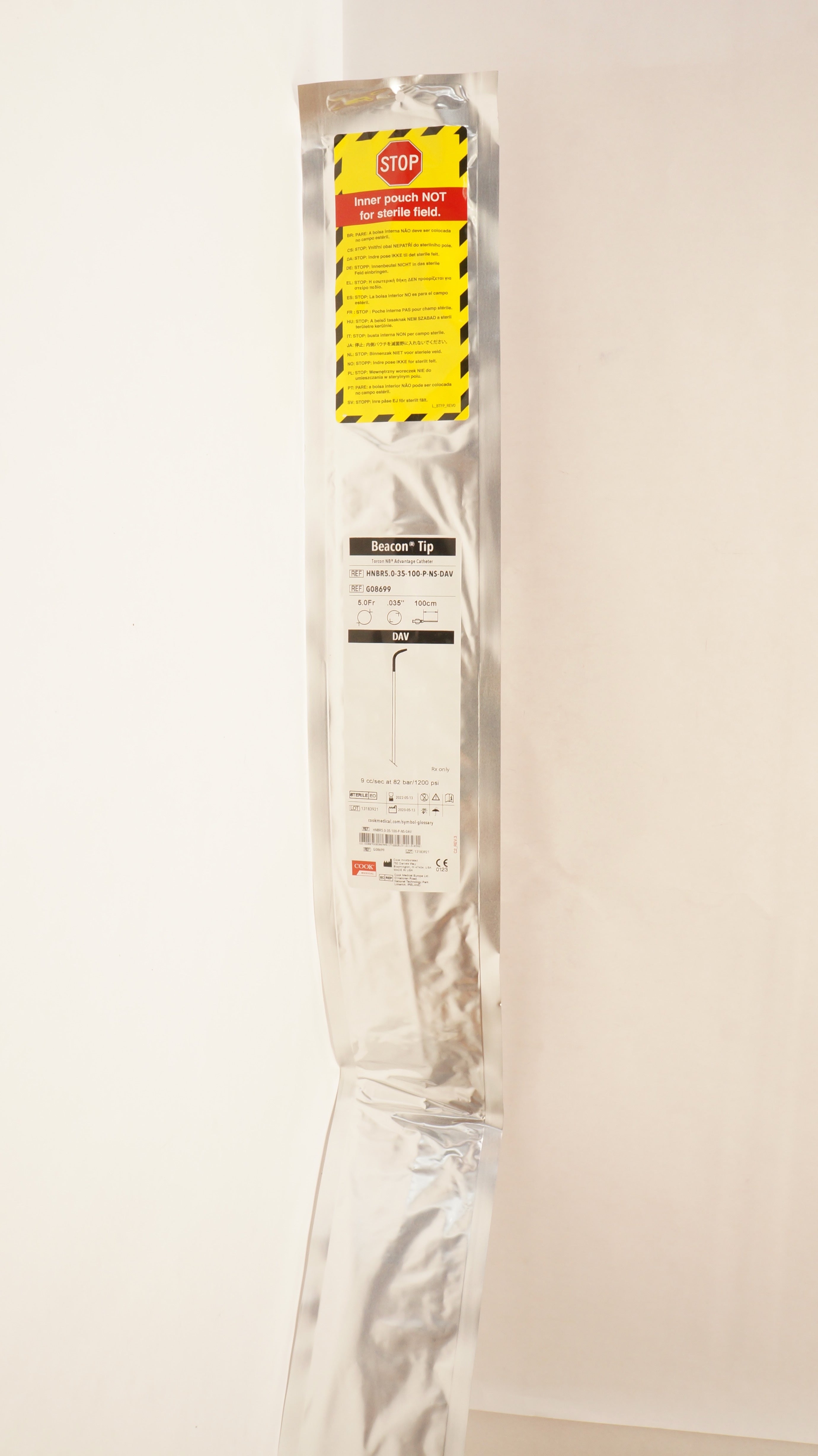 Cook Medical G08699 Beacon Tip Advantage Cath. 5Fr x .035inch x 100cm ...