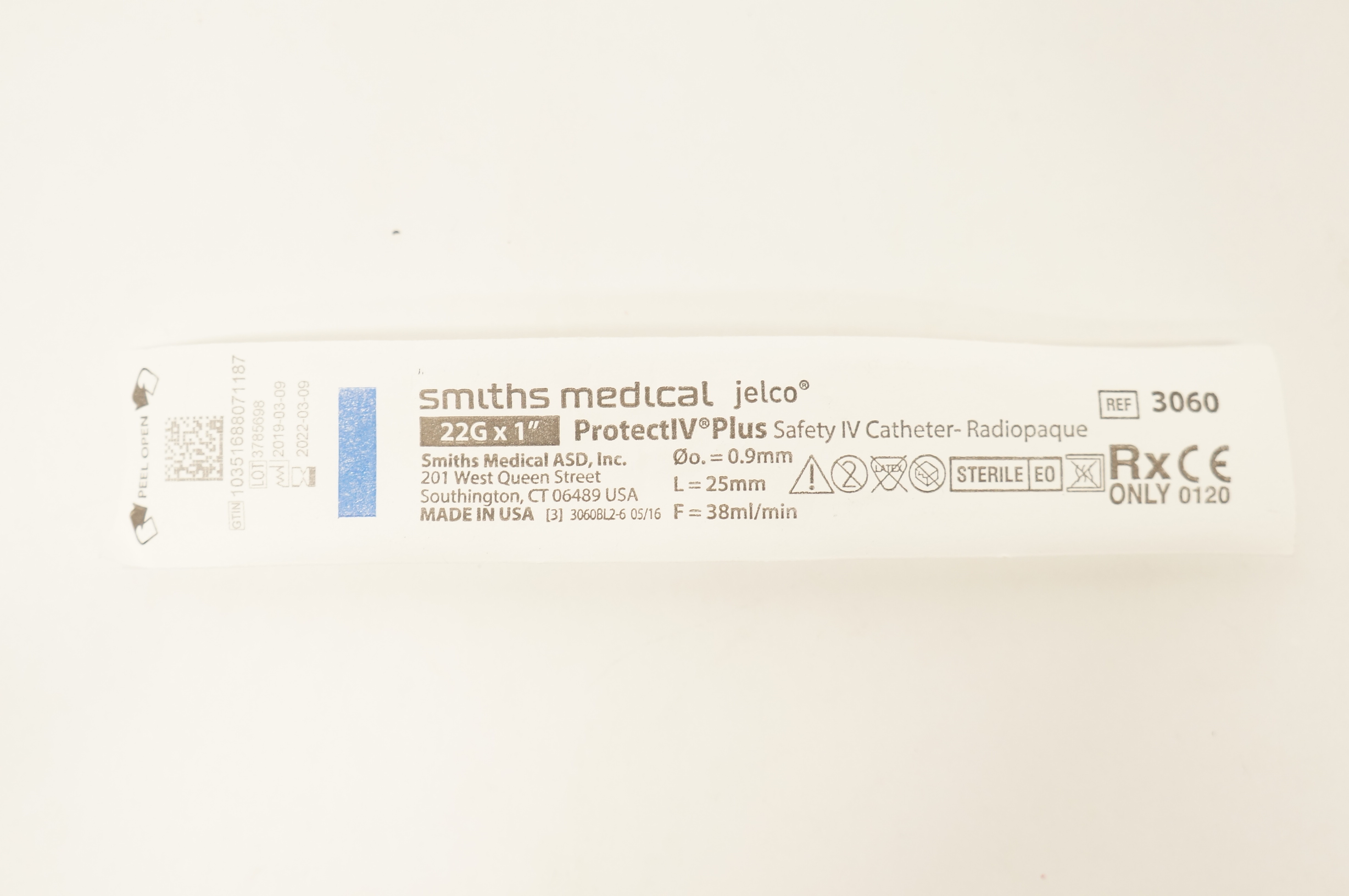 Smiths Medical 3060 Jelco ProtectIV Plus Safety Cath. 22G x 1inch 38ml/min