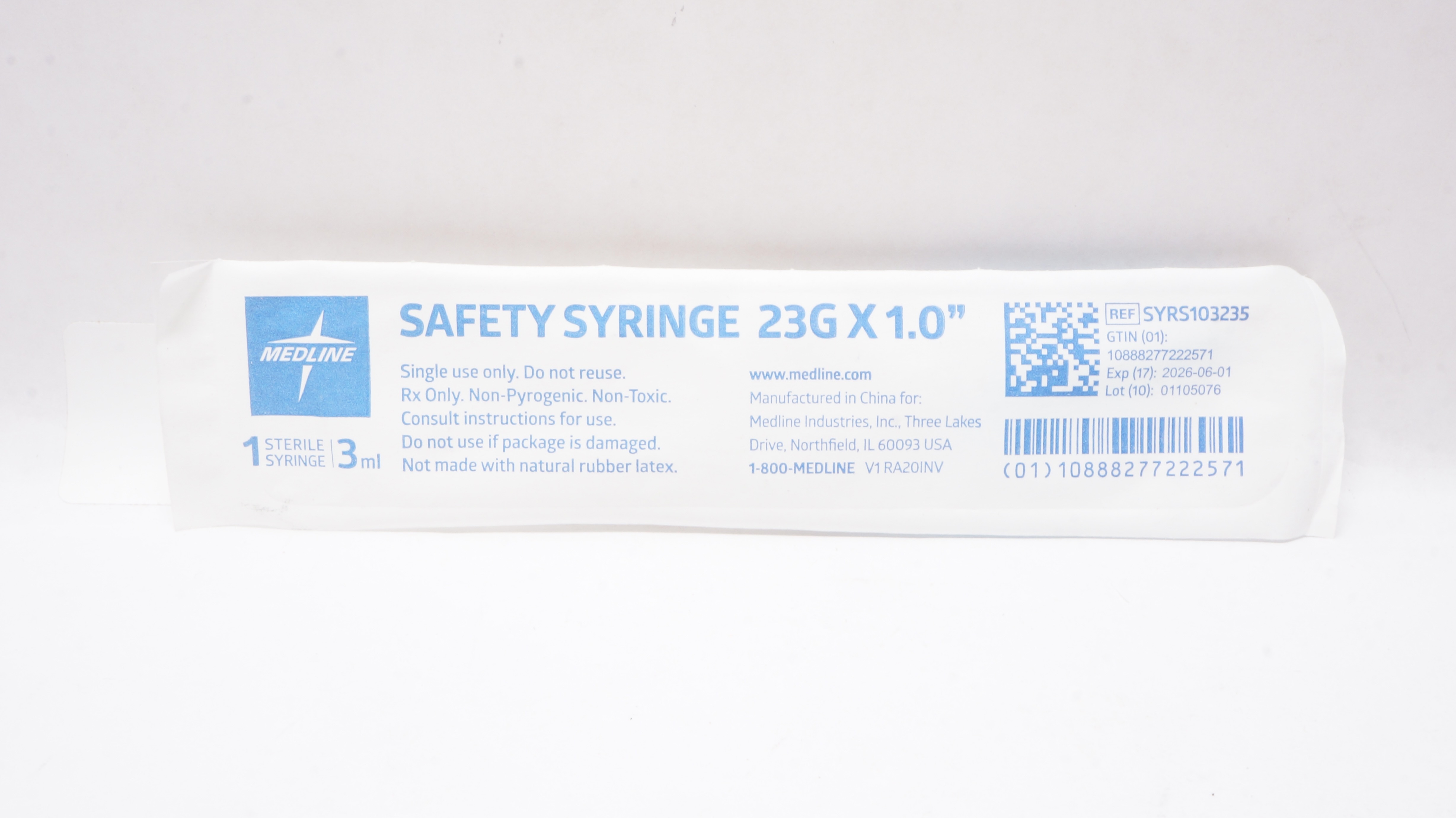 Medline SYRS103235 Safety Syringe 23G x 1.0inch, 3ml