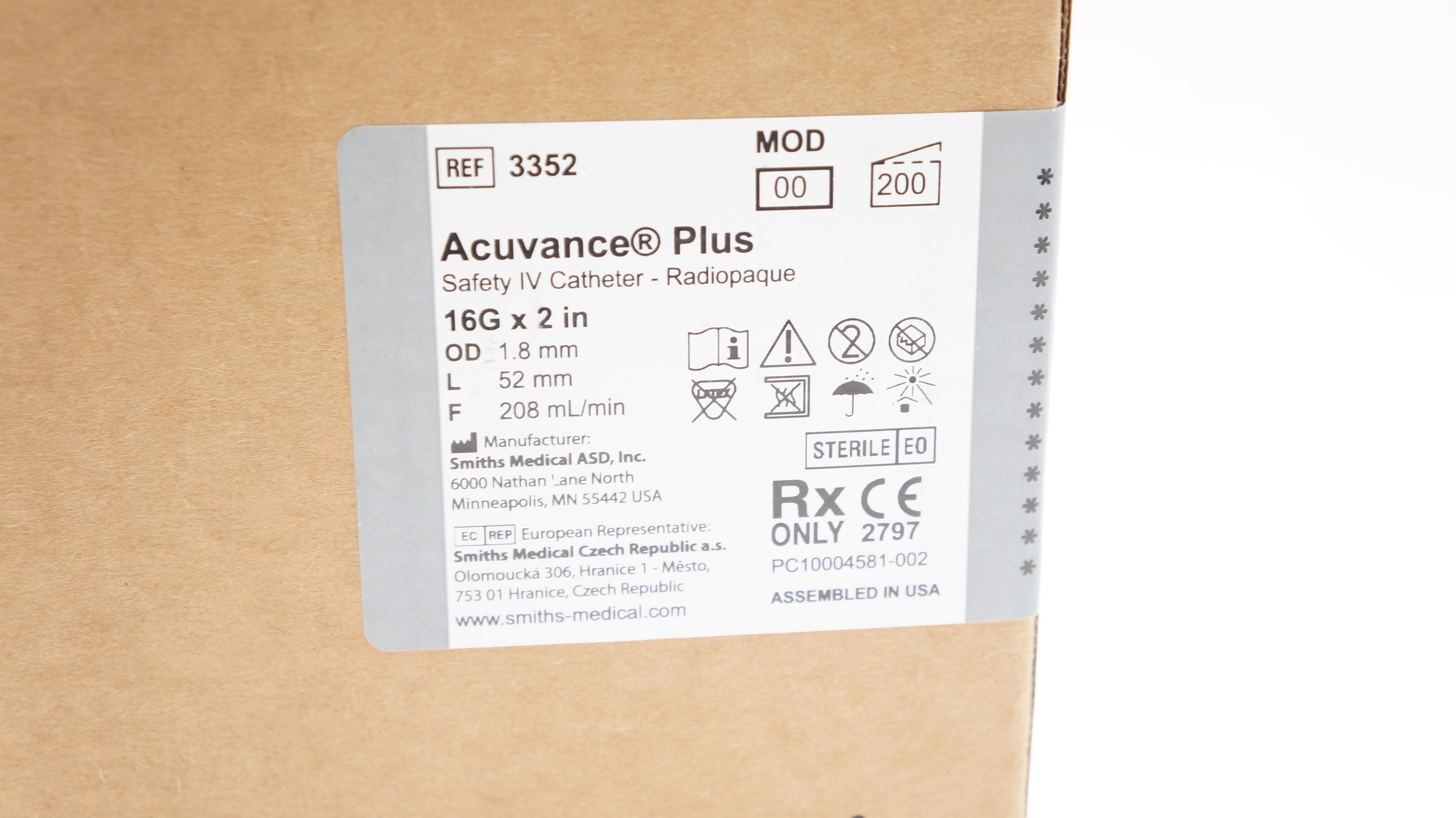 Smiths Medical 3352 Jelco Acuvance Plus Safety IV Cath. 16G x 2inch - Box of 200