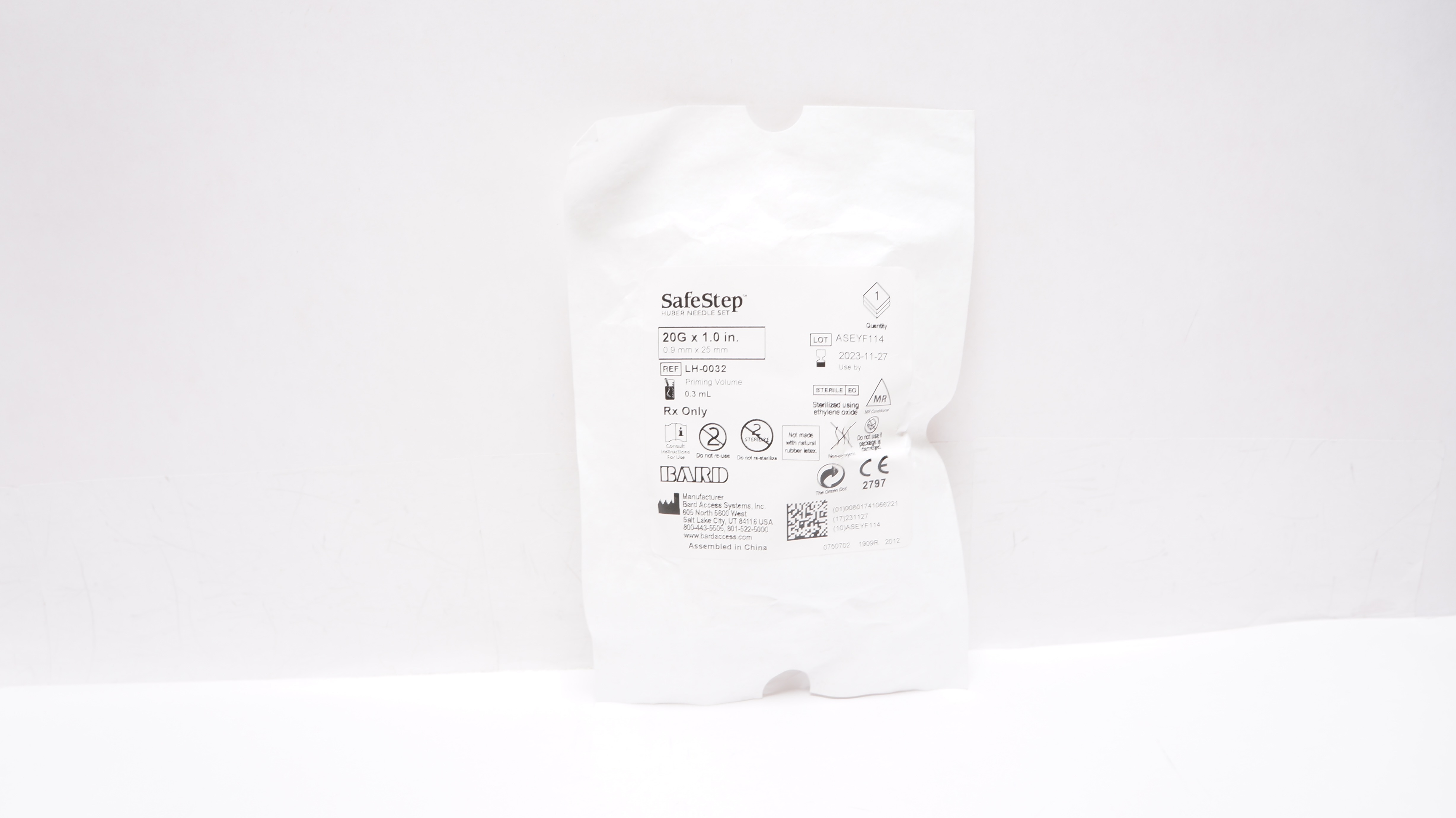 Bard LH-0032 SafeStep Huber Ndle Set 20G x 1.0inch Priming Volume 0.3mL (x)