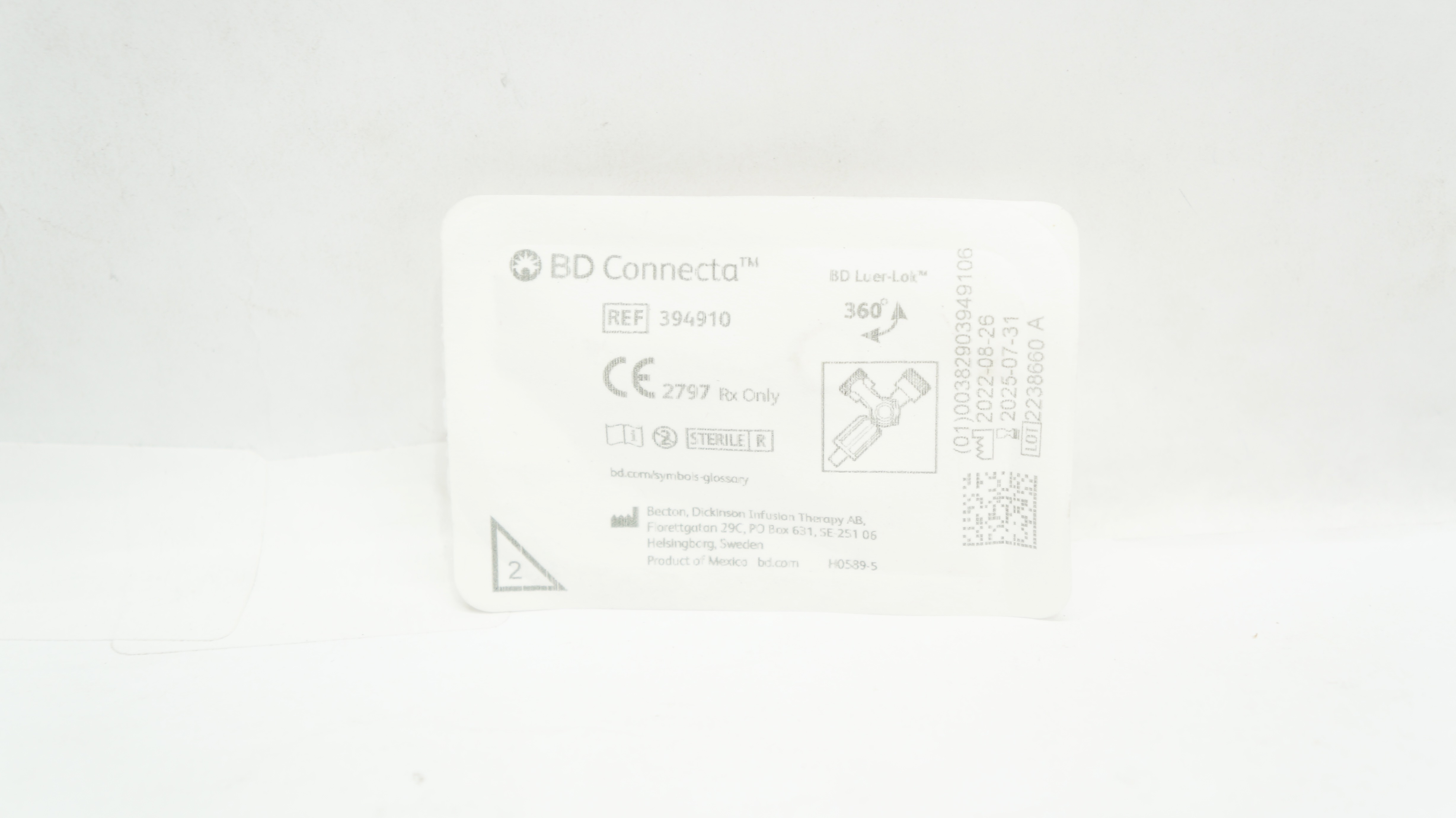 BD 394910 Connecta Becton Luer-Lok 360 degree
