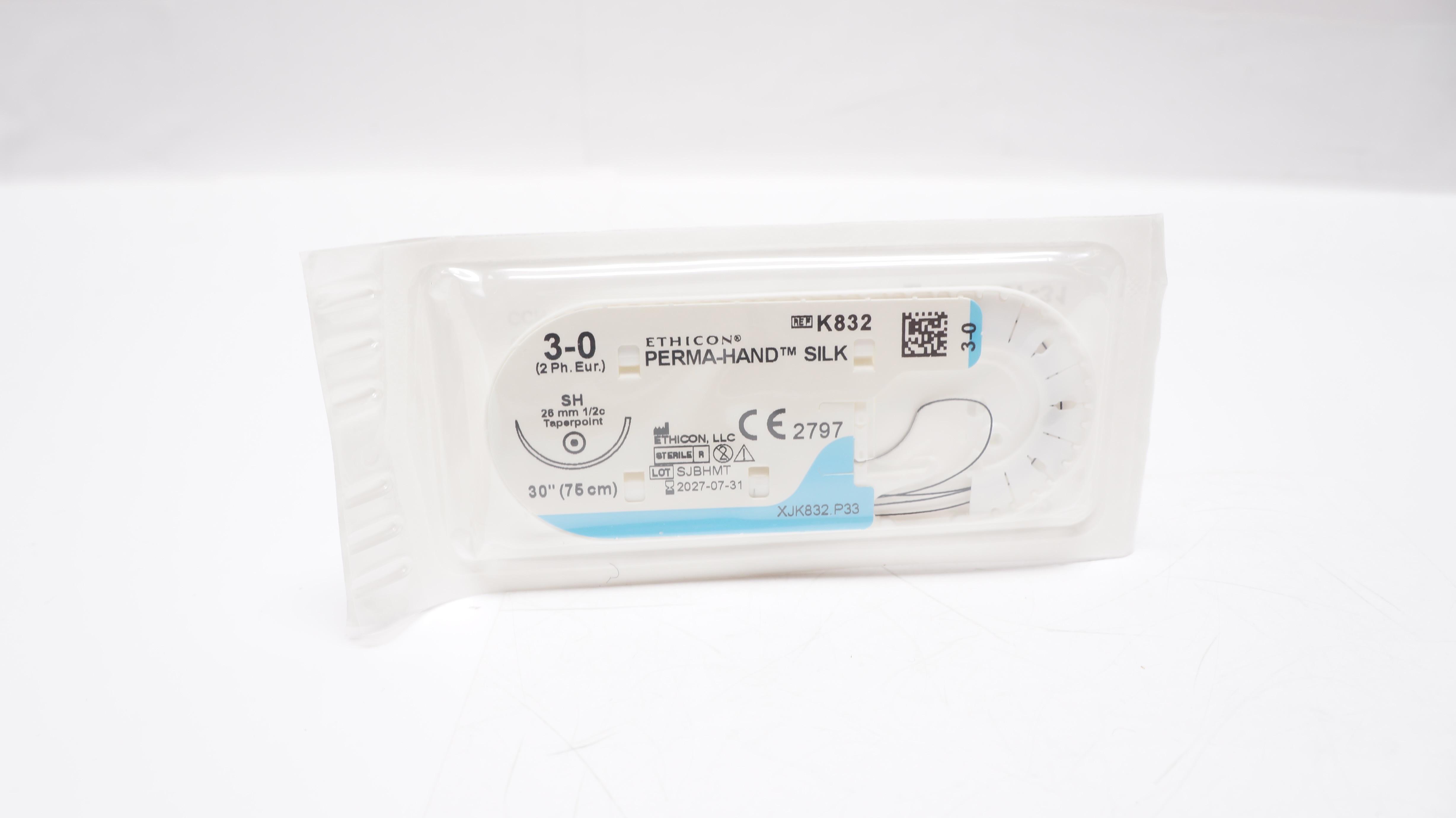 Ethicon K832 3-0 PERMA-HAND SILK Stre SH 26mm 1/2c Tapepoint, 30inch