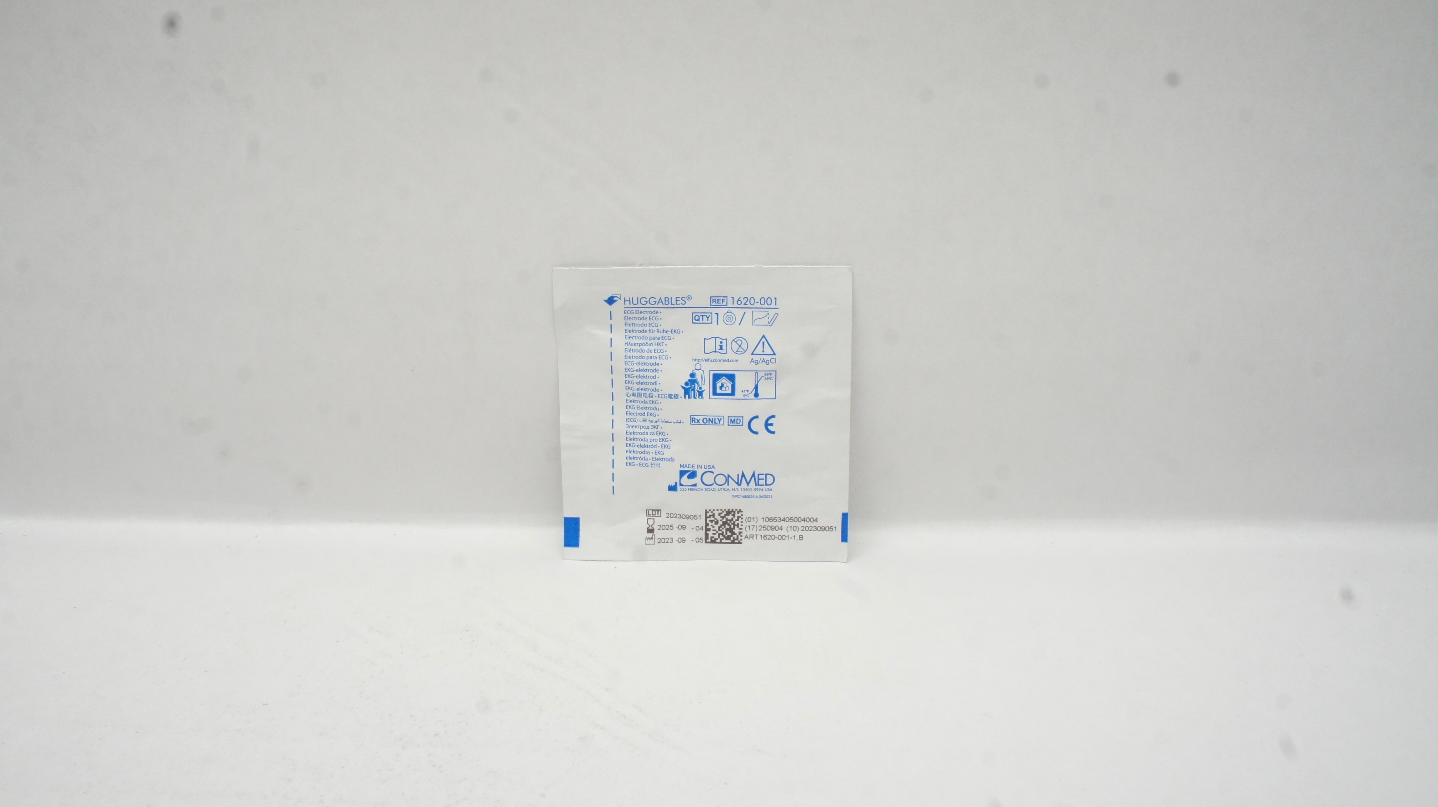 ConMed 1620-001 Huggables ECG Electrode