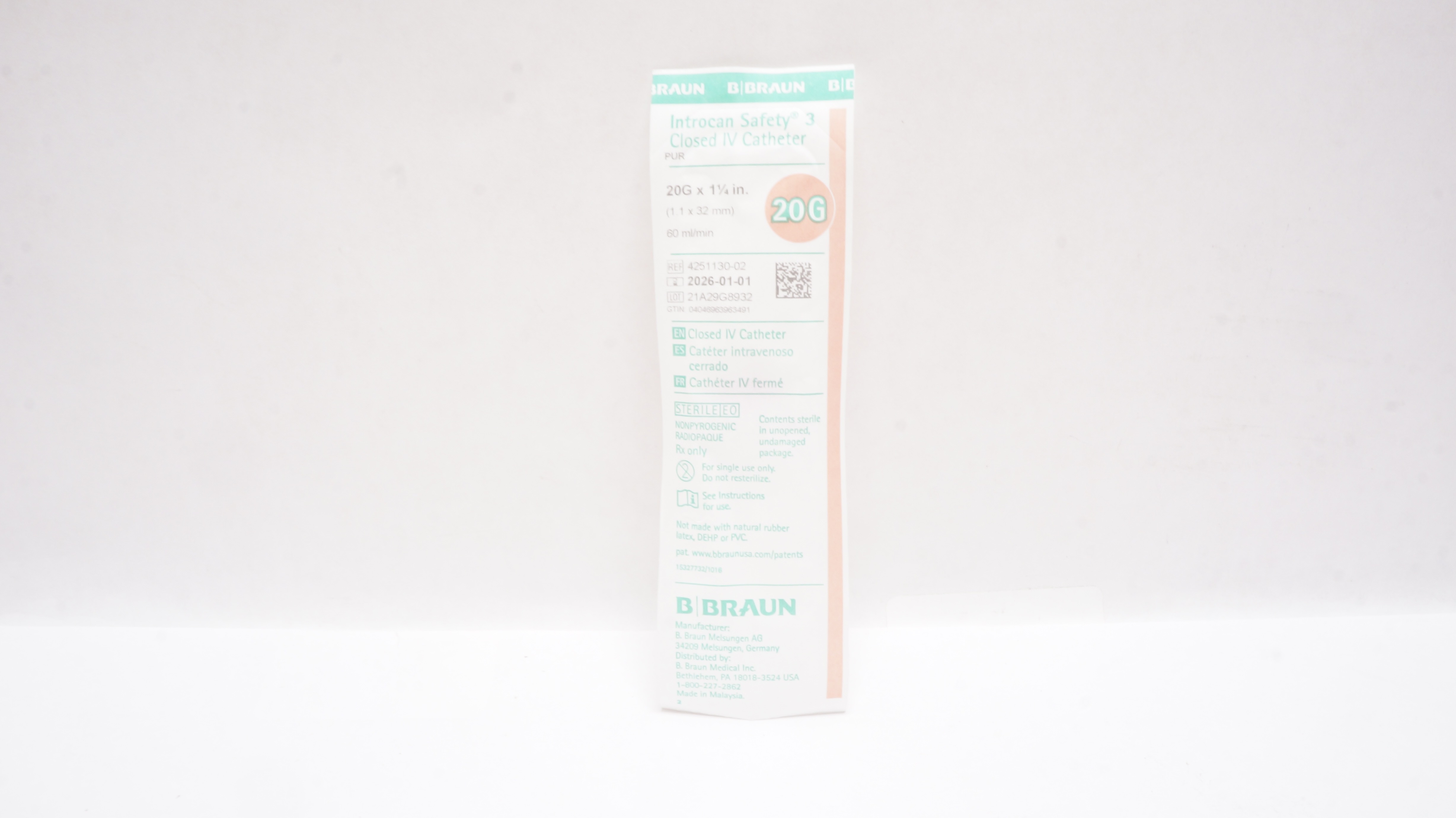 Braun 4251130-02 Introcan Safety 3 Closed IV Cath. Pur 20Ga. x 1 1/4In 60ml
