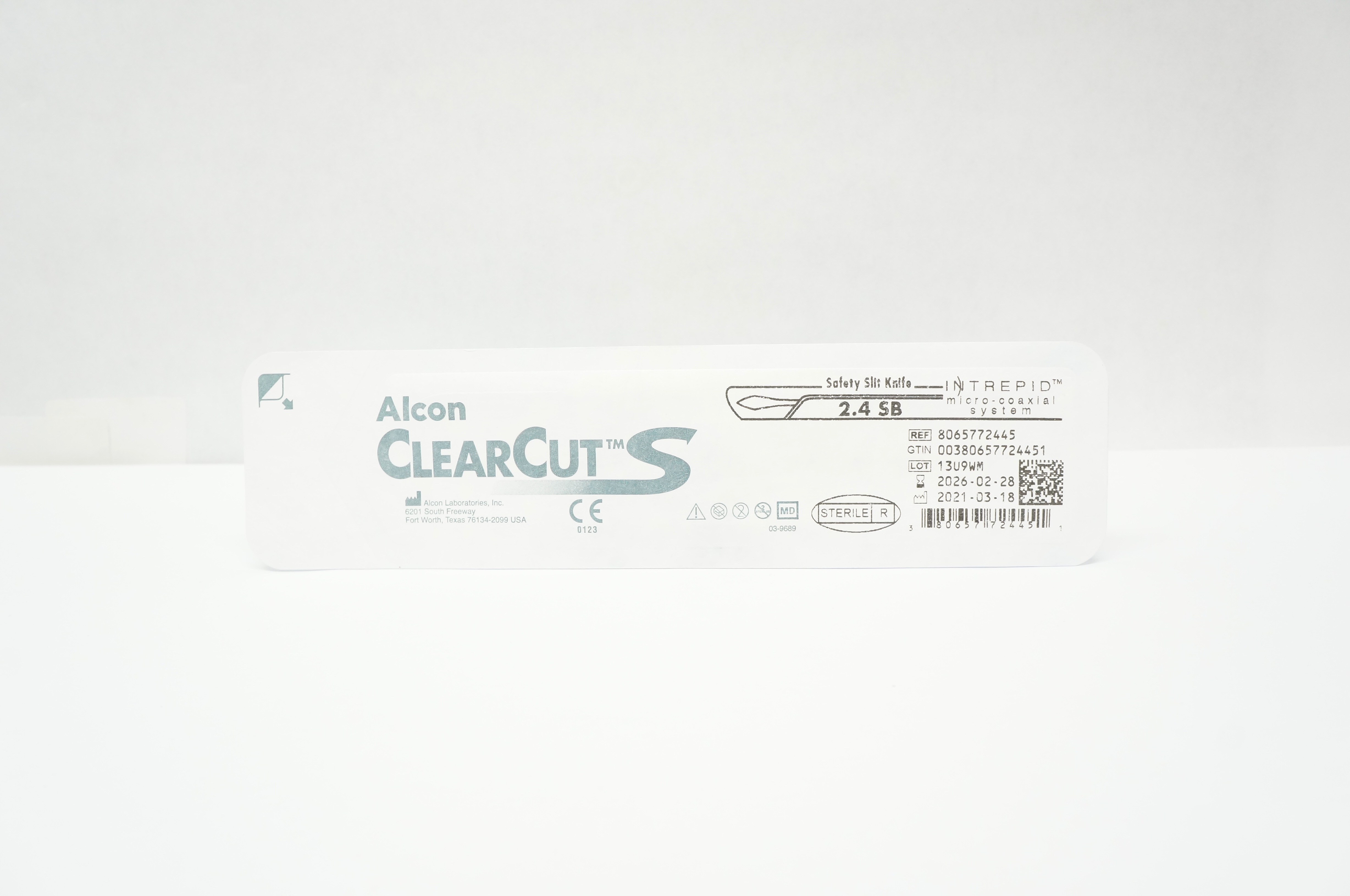 Alcon 8065772445 ClearCut S Interpid, Safety Slit Knife 2.4 SB