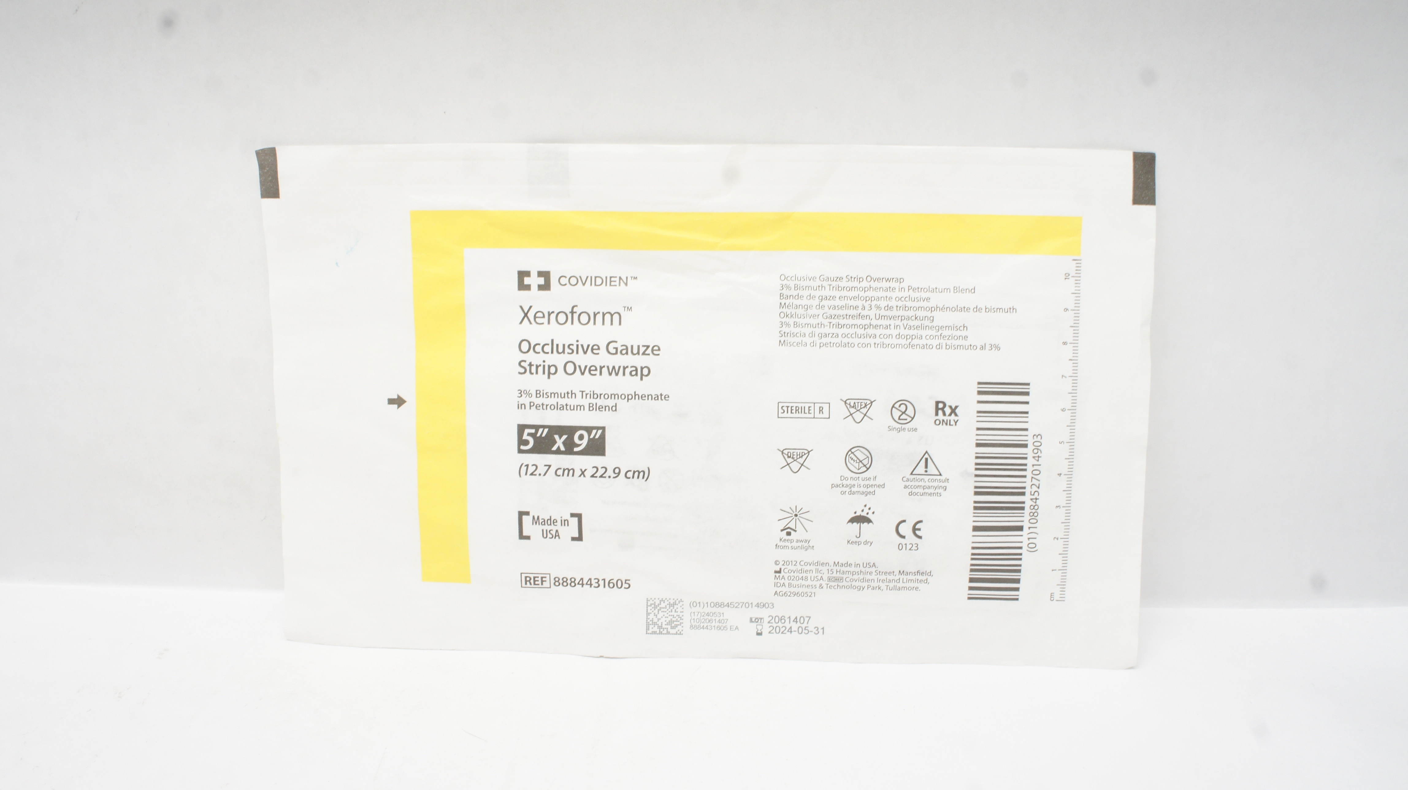 Covidien 8884431605 Xeroform Occlusive Gauze Strip Overwrap 5inch x 9inch (x)