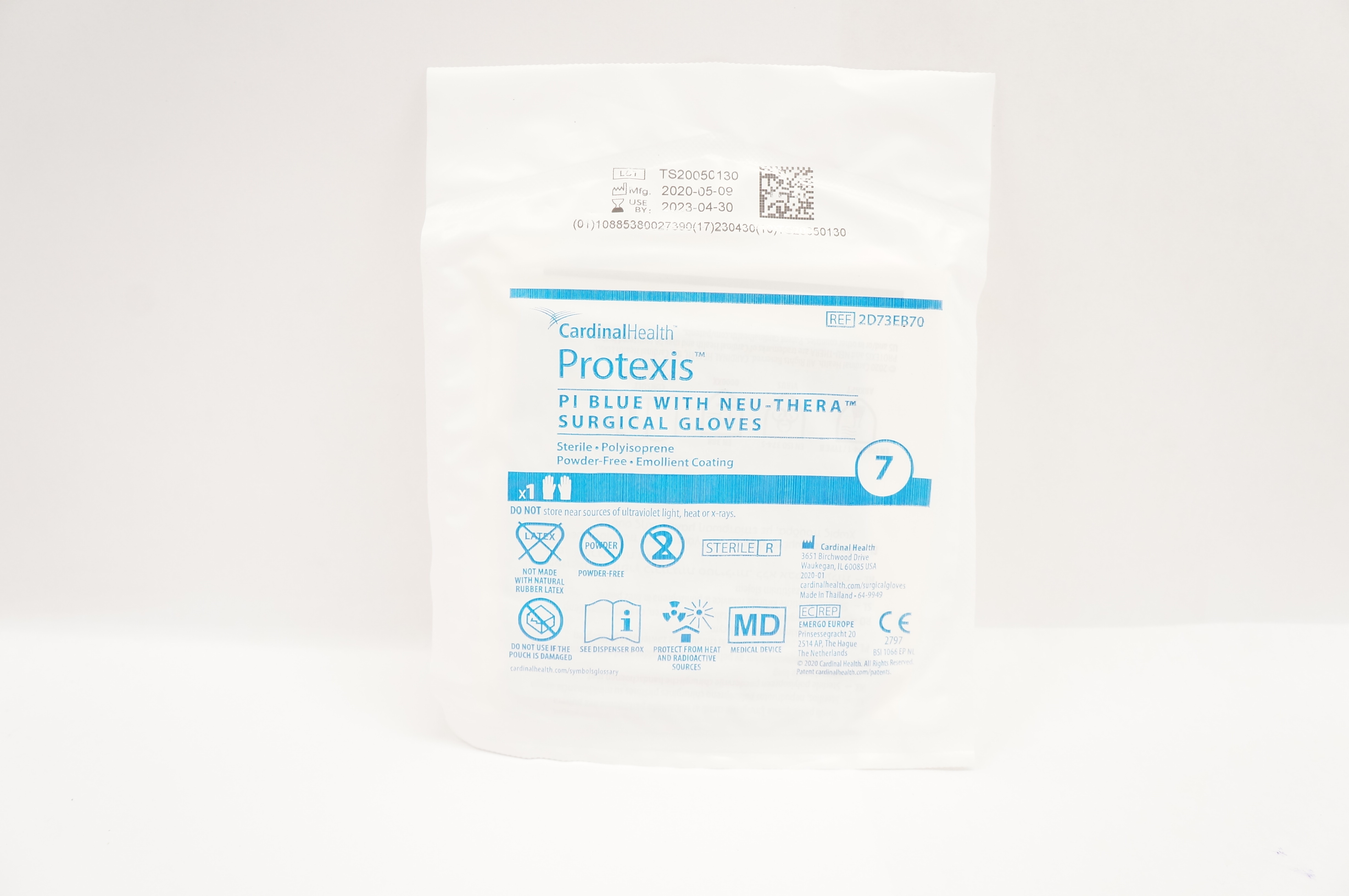 Cardinal Health 2D73EB70 PROTEXIS PI Blue Powder-Free Surgical Gloves Size 7