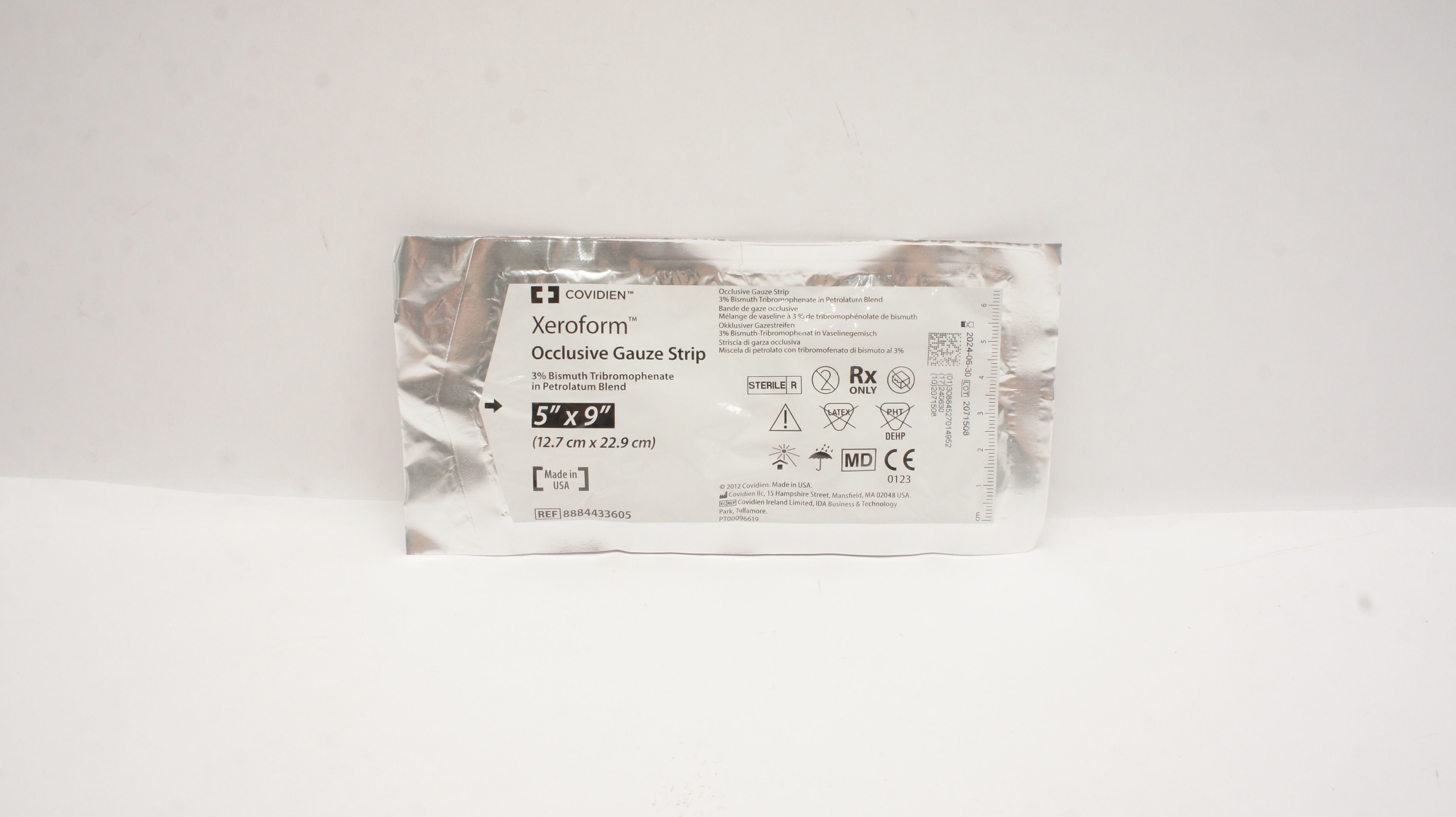Covidien 8884433605 Xeroform Occlusive Gauze Strip 5 inch x 9 inch