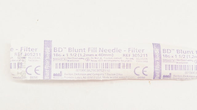 BD 305211 Blunt Fill Ndle with Filter 18G x 1-1/2inch