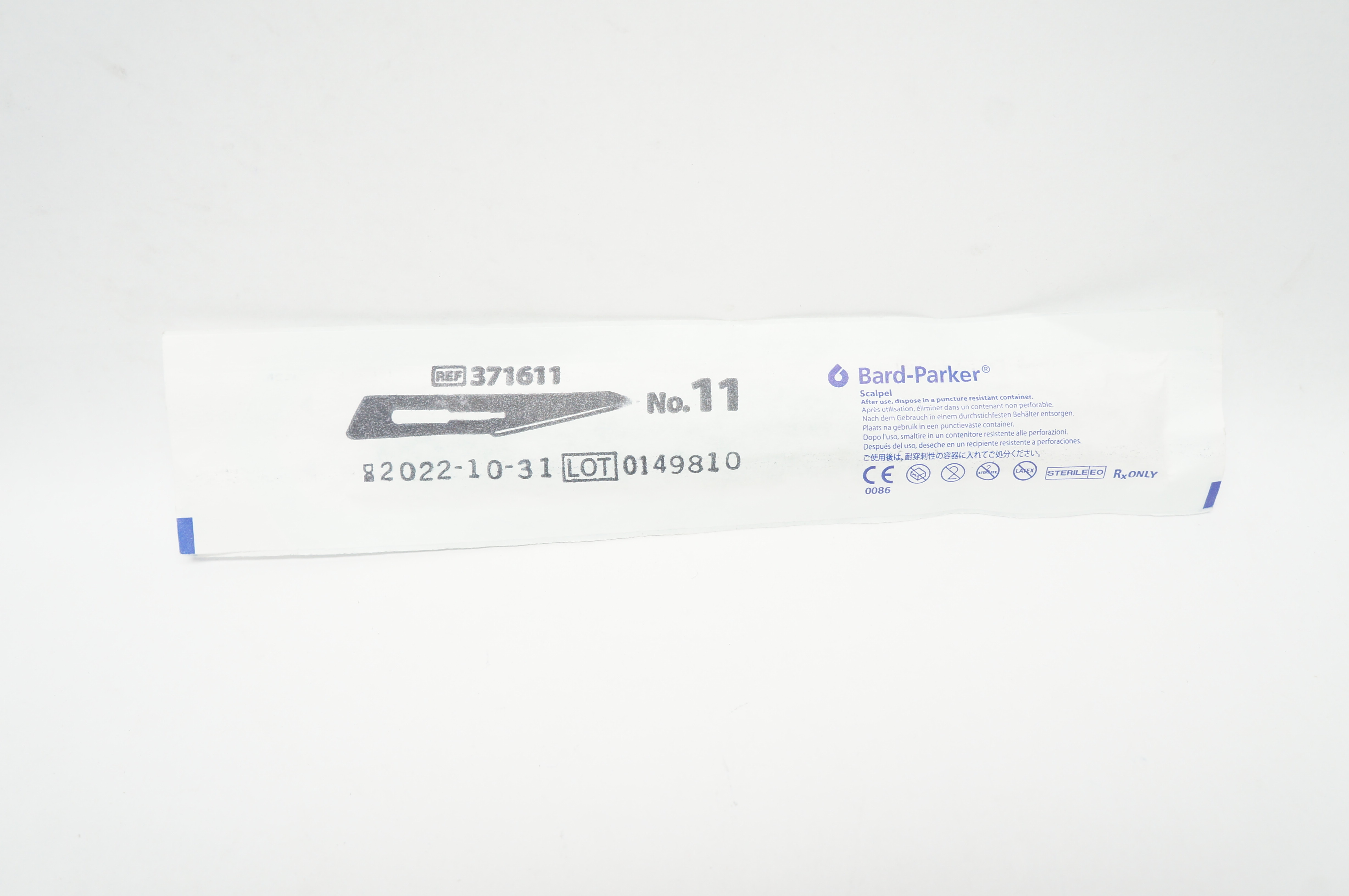 Aspen Surgical 371611 Bard-Parker Stainless Steel Surgical Blade Scalpel #11