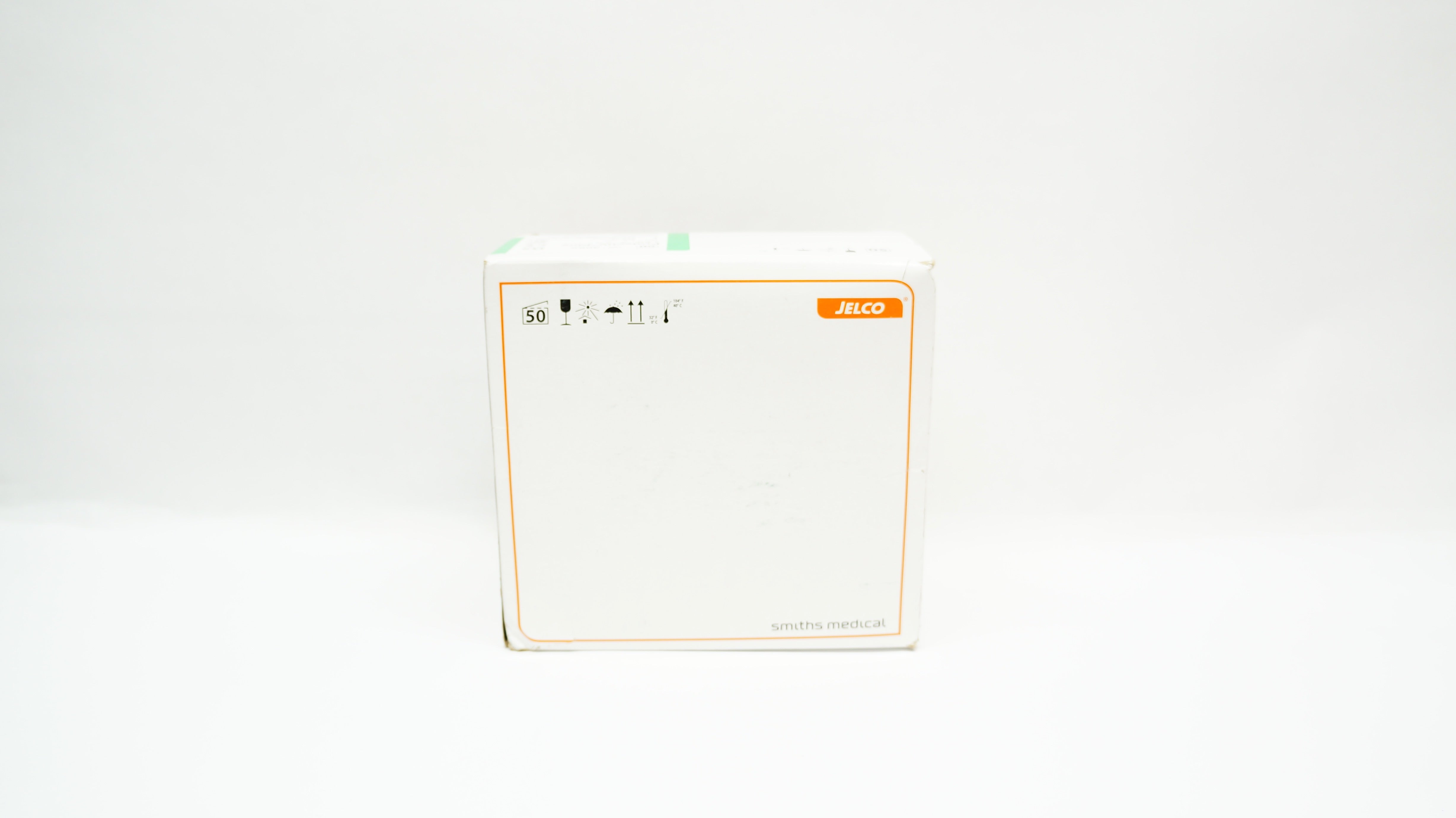 Smiths Medical 3065 Jelco ProtectIV Plus Safety IV Cath 18Gx1-1/4in - Box of 50