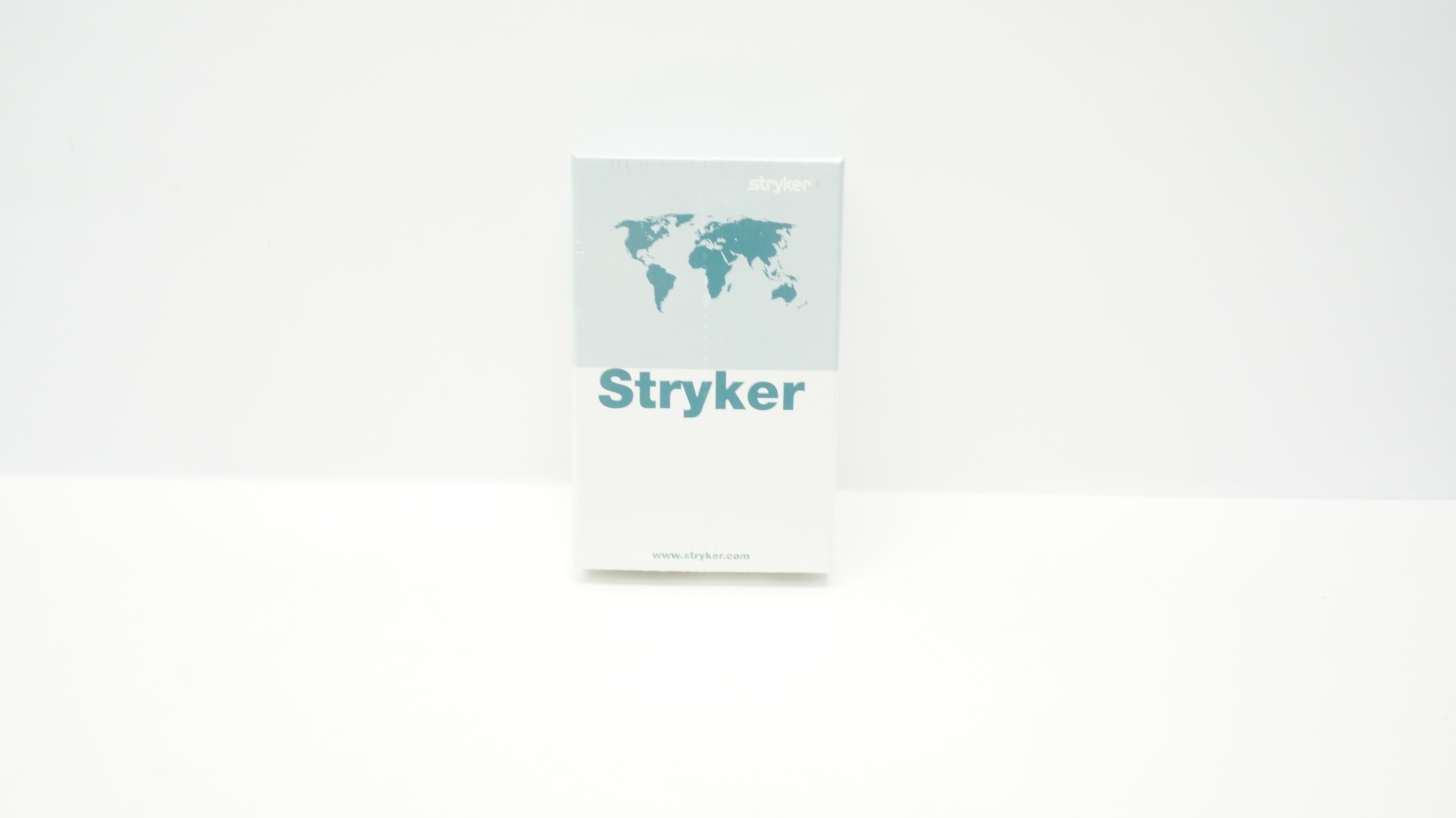 Stryker 1896-4038S Locking Screw,Fully Threaded 4 x 38mm (x)