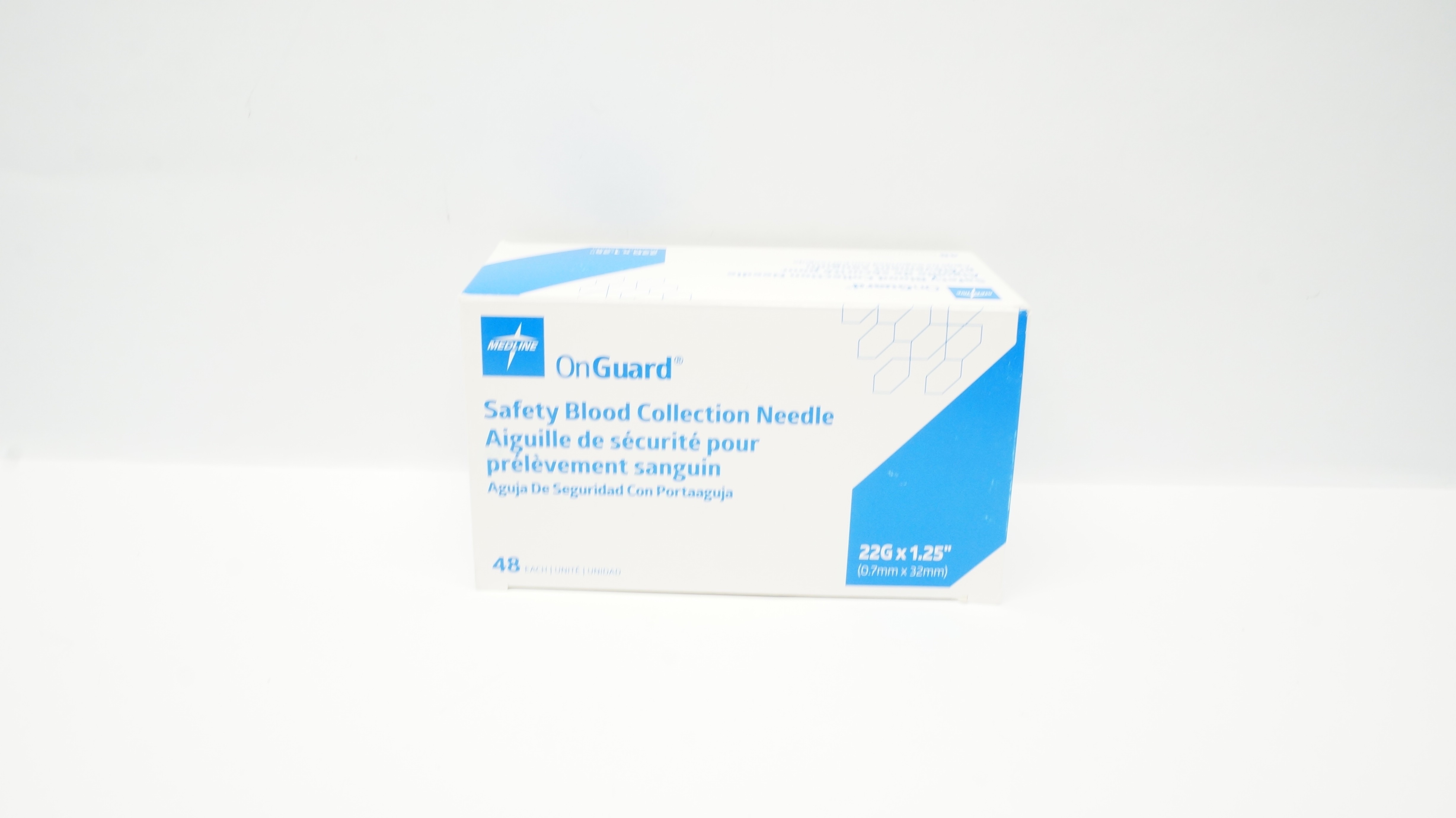 Medline DYNDSBCN22G OnGuard Safety Blood Collection Ndle 22G x 1.25in -Box of 35
