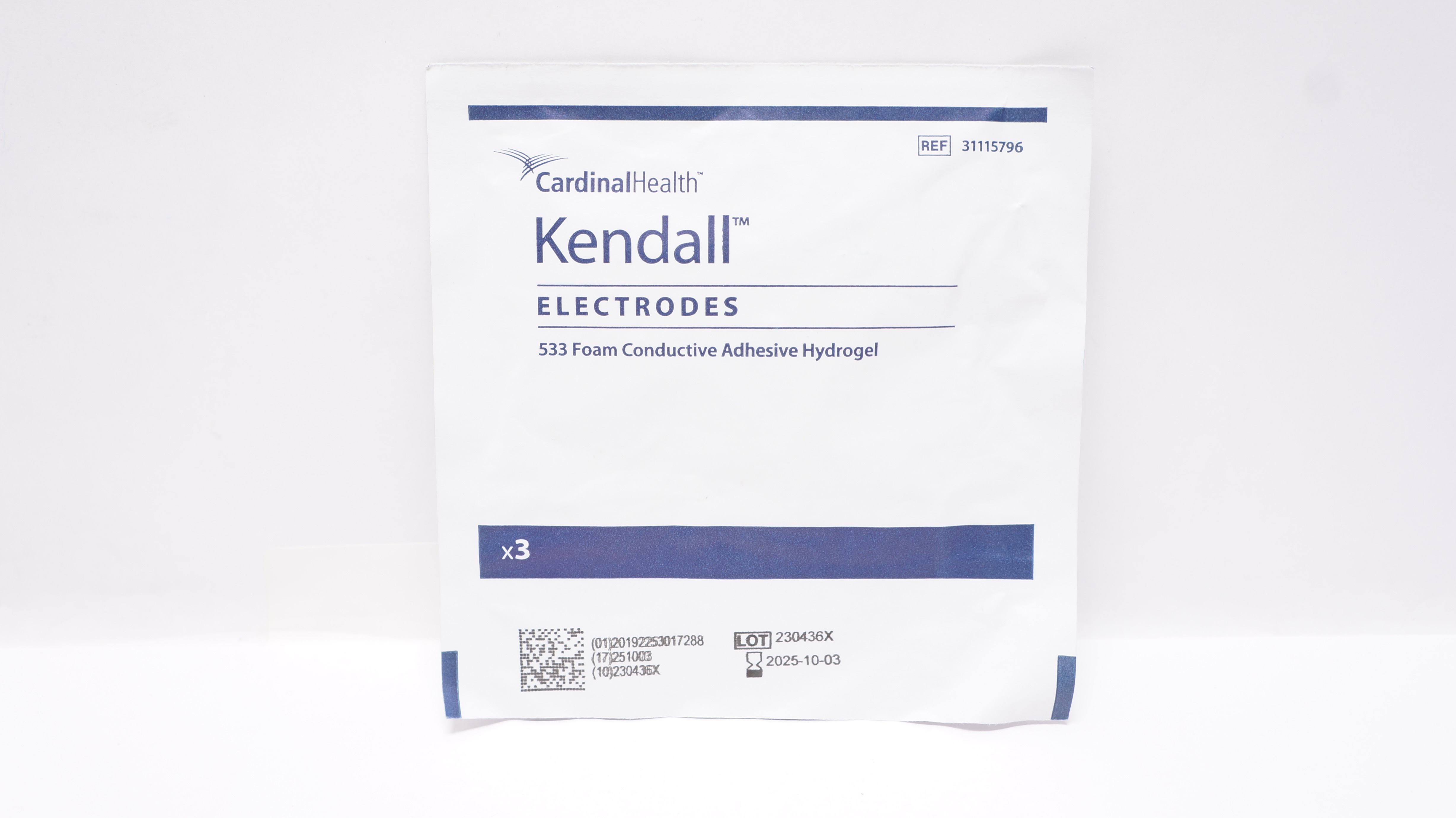 Cardinal Health 31115796 533 Foam Electrodes Adhesive Hydrogel - Pack of 3