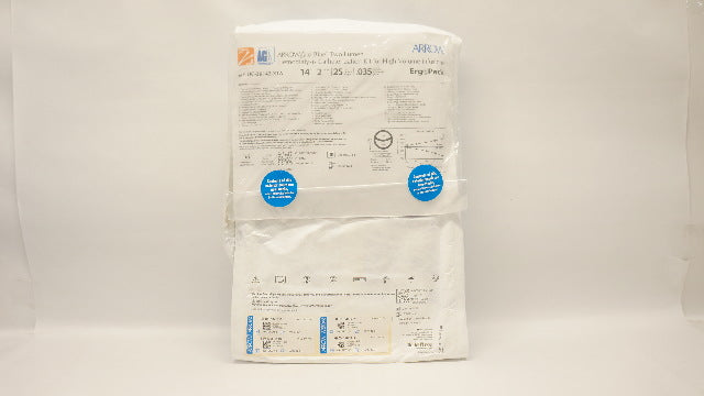 Arrow CDC-26142-X1A Two-Lumen Hemodialysis Catheterization Kit 14Fr x 0.035in(x)