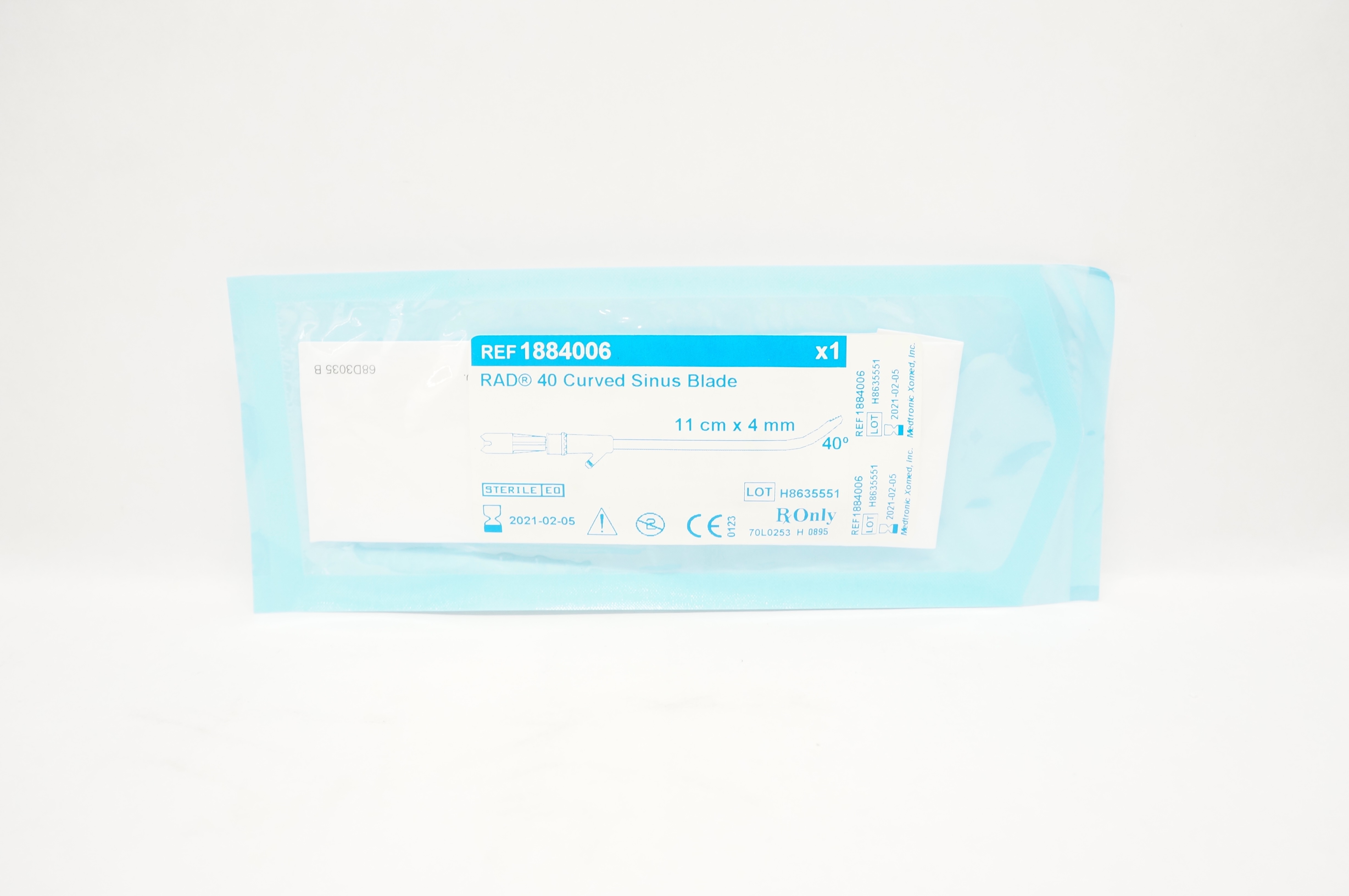 Medtronic 1884006 RAD 40 Curved Sinus Blade 11cm x 4mm (x)