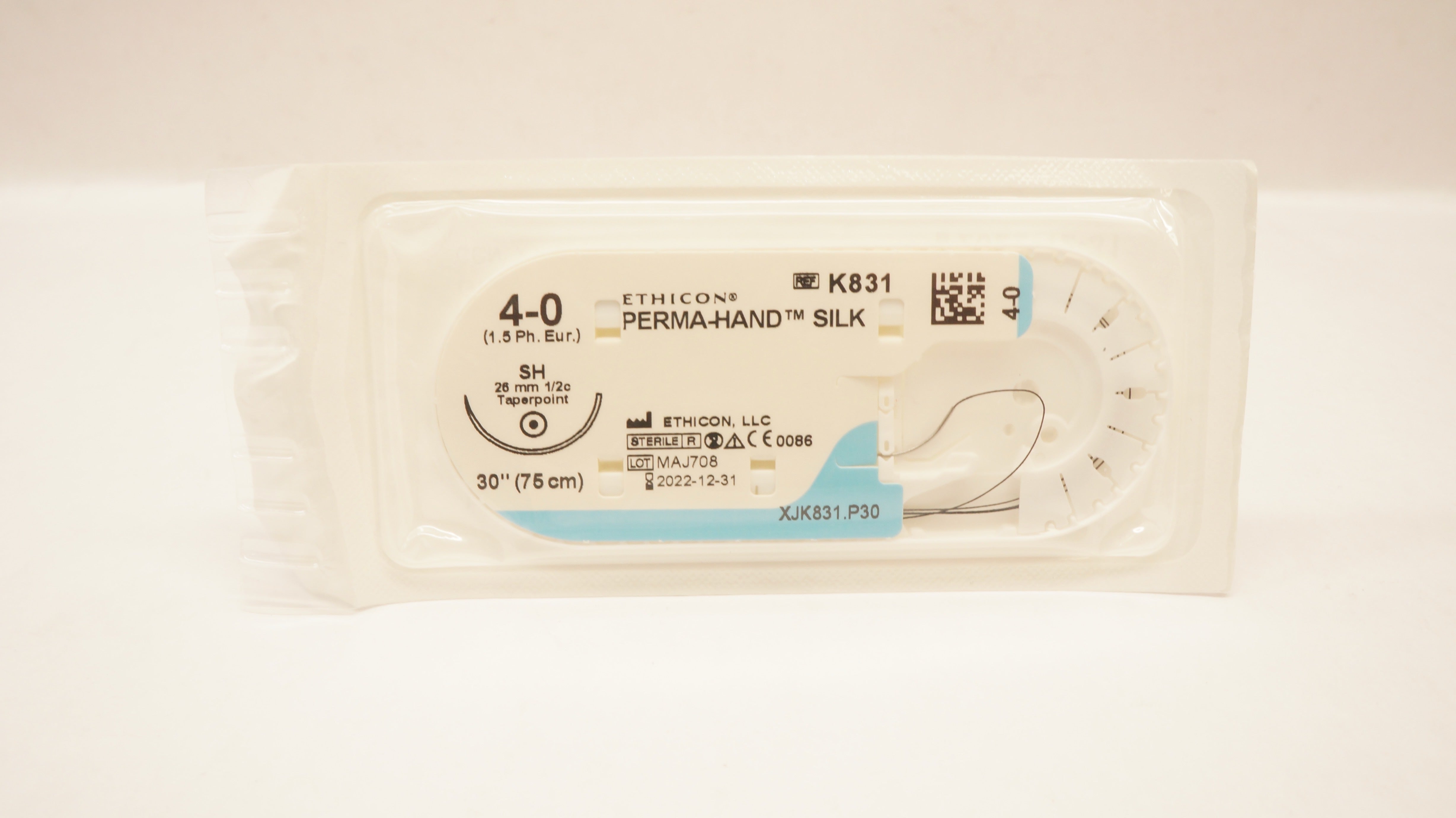 Ethicon K831 4-0 Perma-Hand Silk SH 26mm 1/2c Taperpoint, 30inch (x)