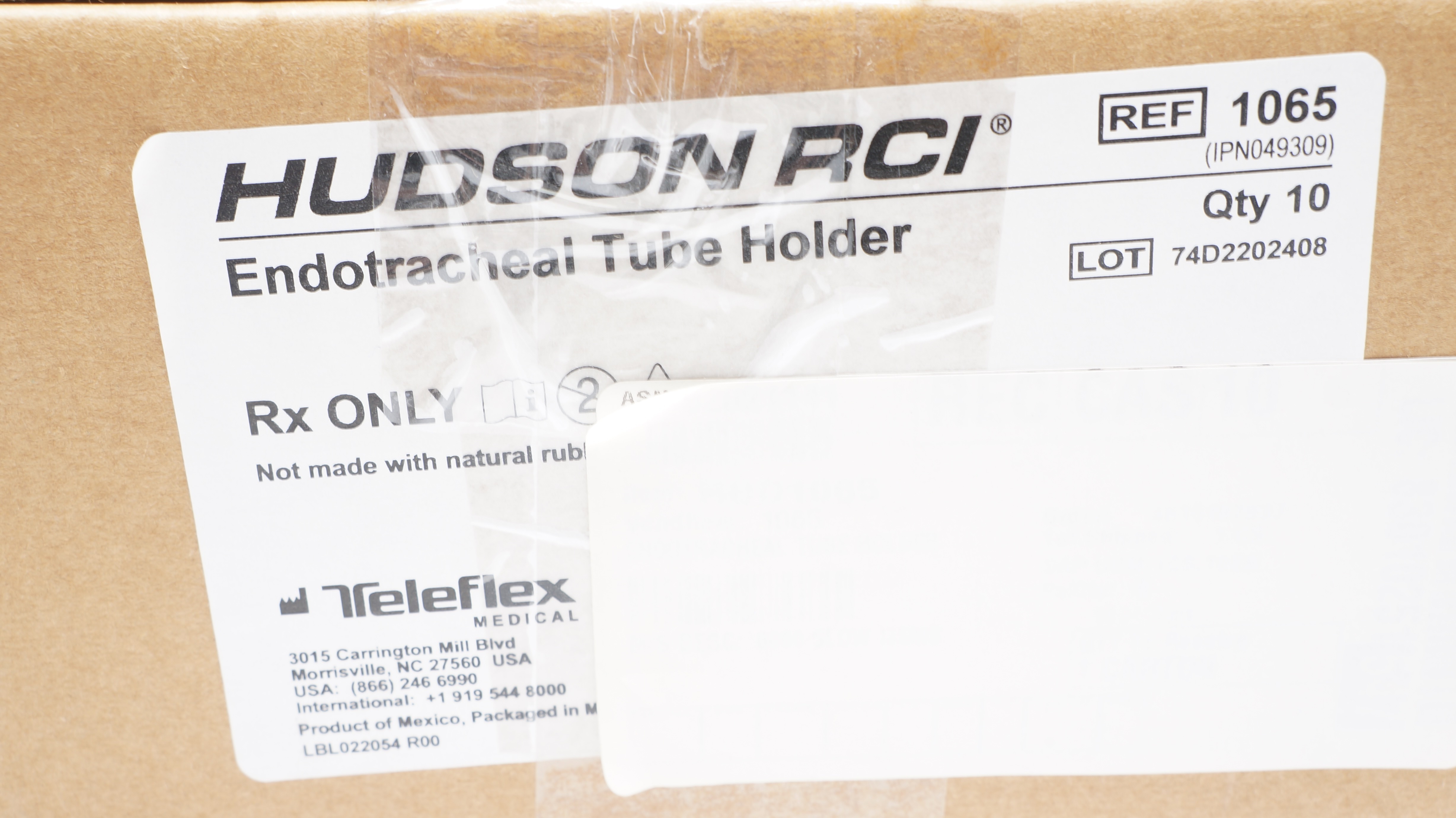 Teleflex 1065 Hudson RCI Endotracheal Tube Holder - Case of 10