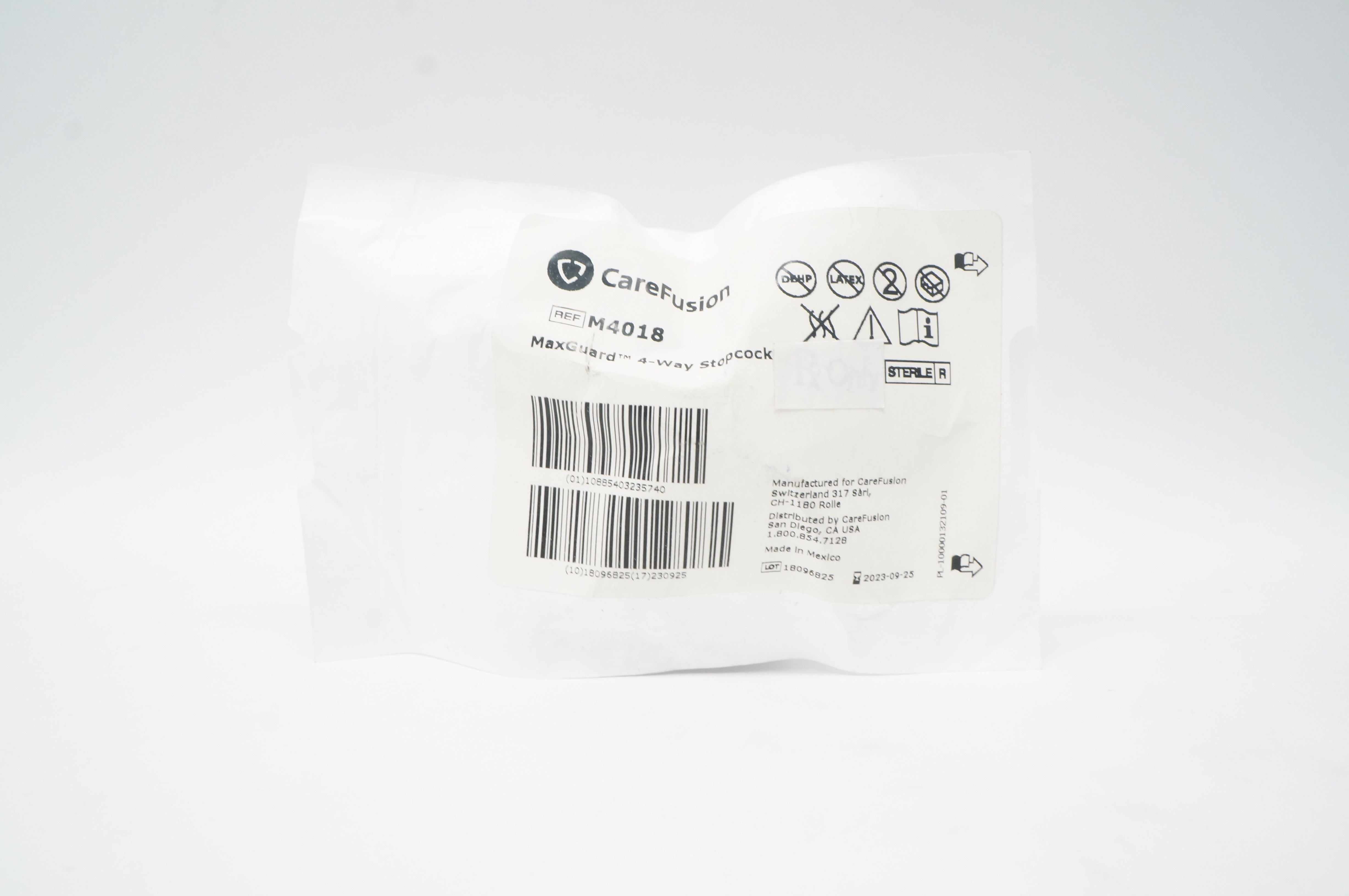 CareFusion M4018 MaxGuard 4-Way Stopcock