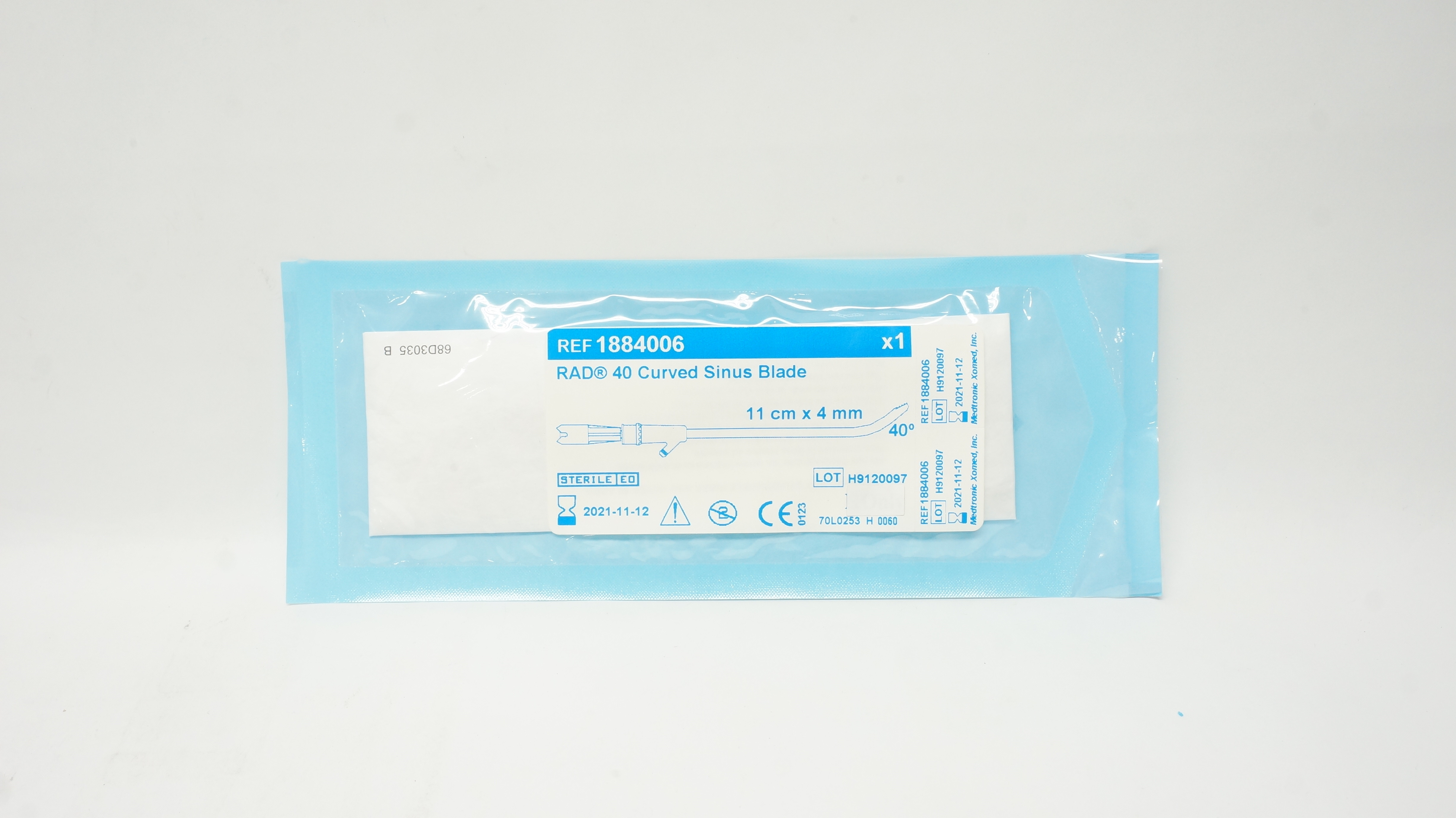 Medtronic 1884006 RAD 40 Curved Sinus Blade 11cm x 4mm (x)