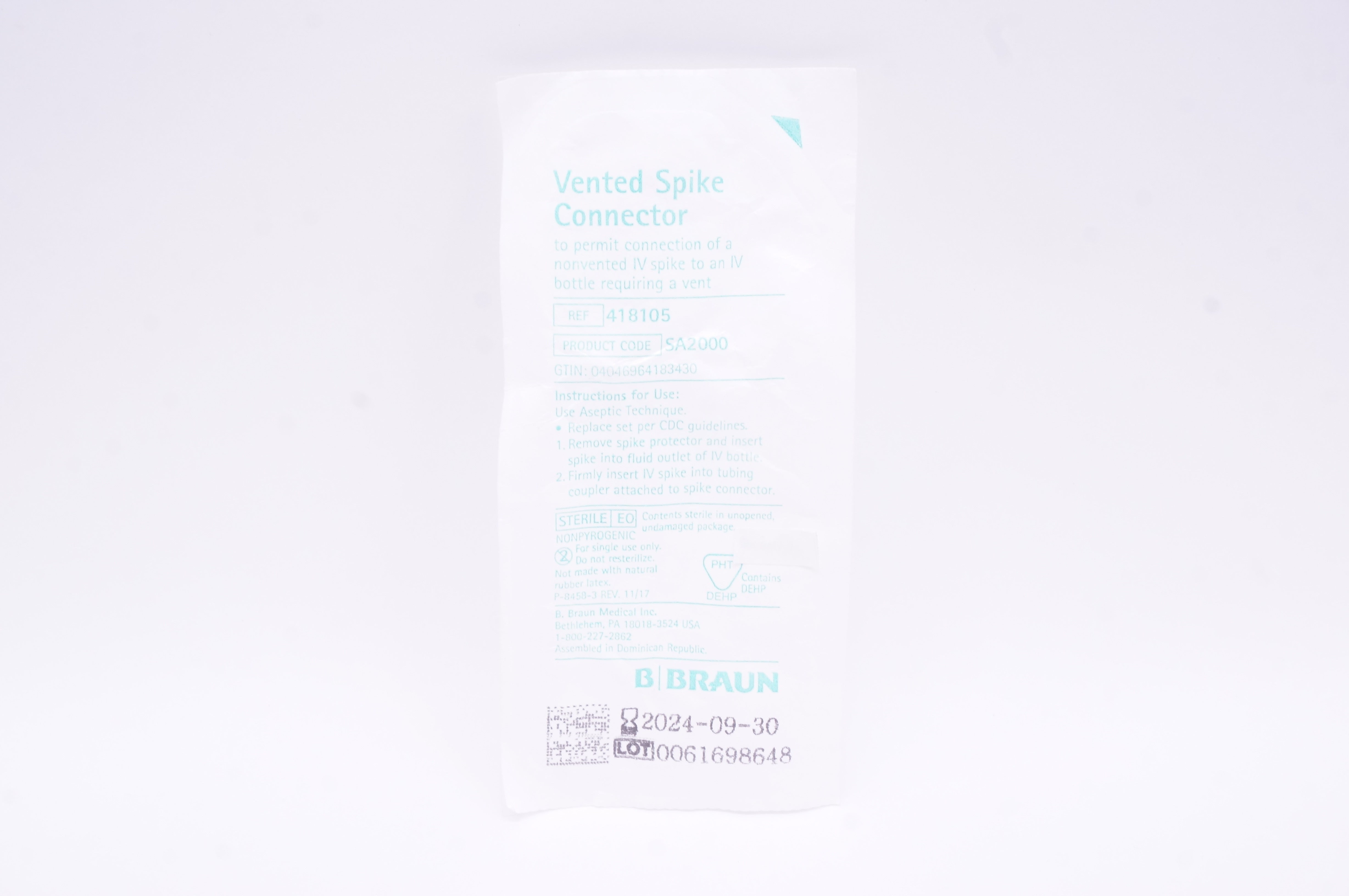 B. Braun 418105 Vented Spike Connector (x)