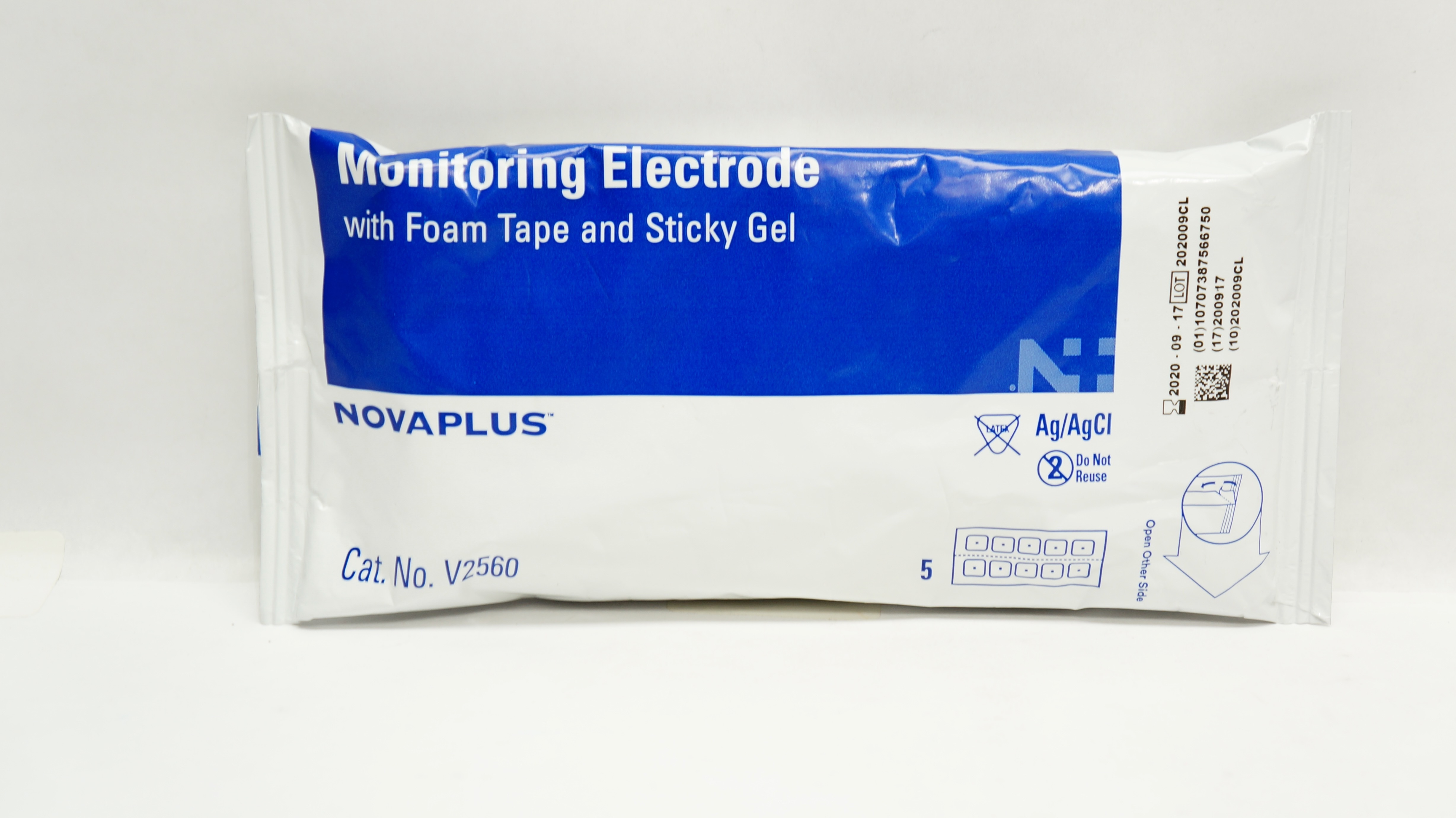 3M V2560 Novaplus Monitoring Electrode w/Foam Tape and Sticky Gel - Pack of 5(x)